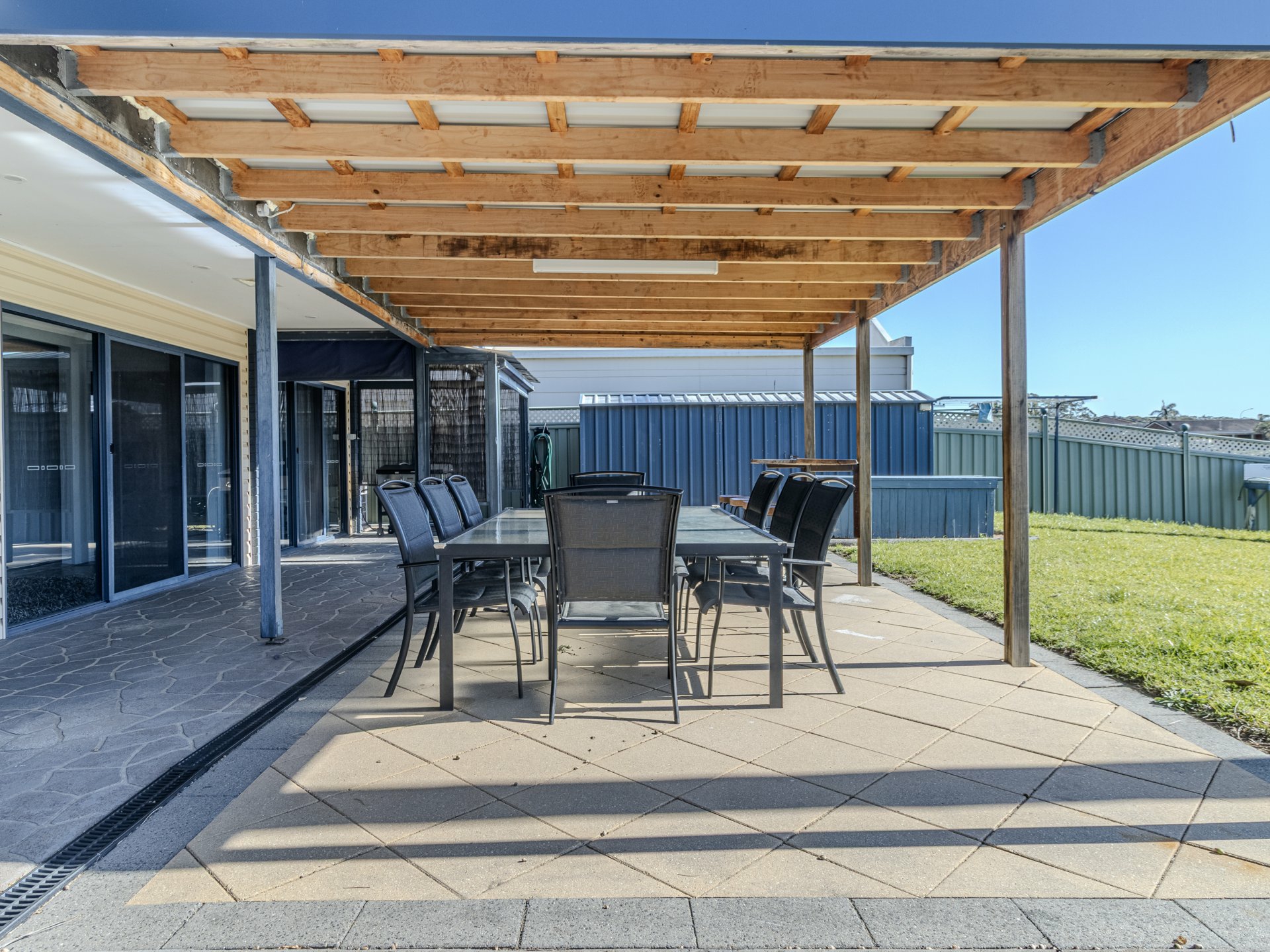 9 Cater Crescent — photo 8 of 12