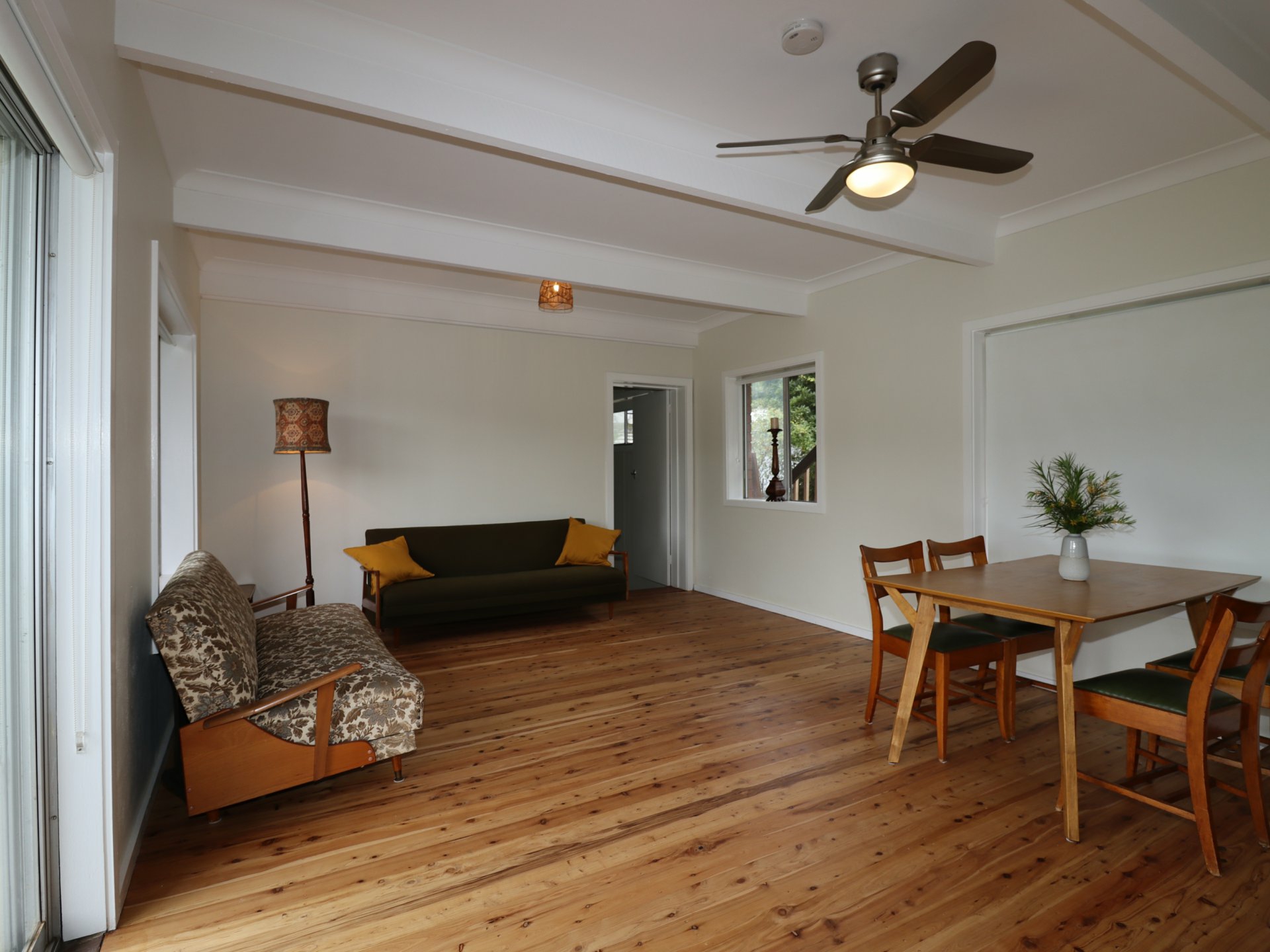 19 Yarroma Avenue — photo 10 of 18