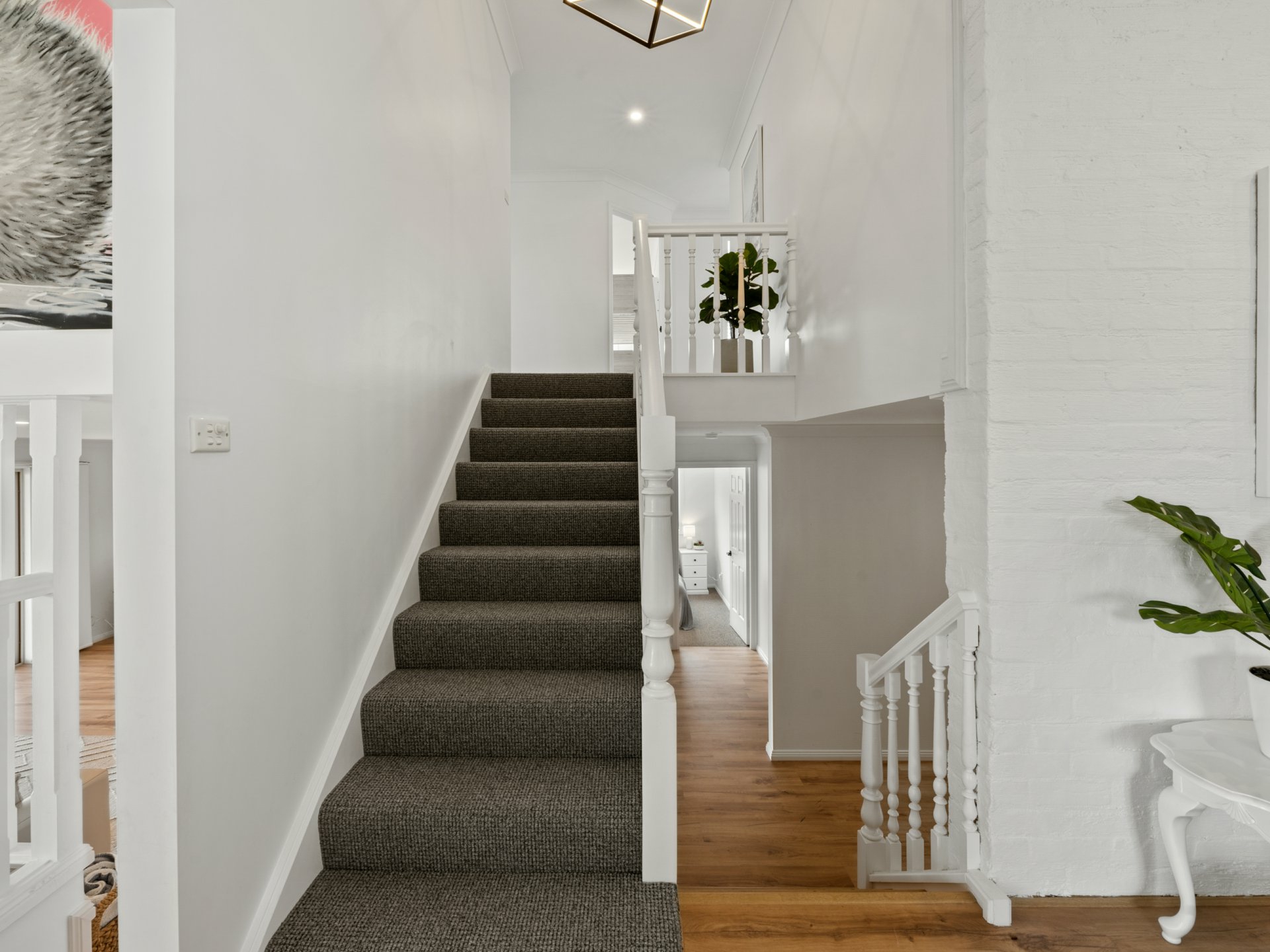 30 Thora Street — photo 19 of 22