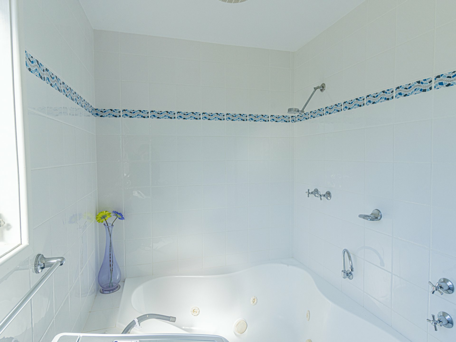 Chalet 19 Berrara Road — photo 11 of 12