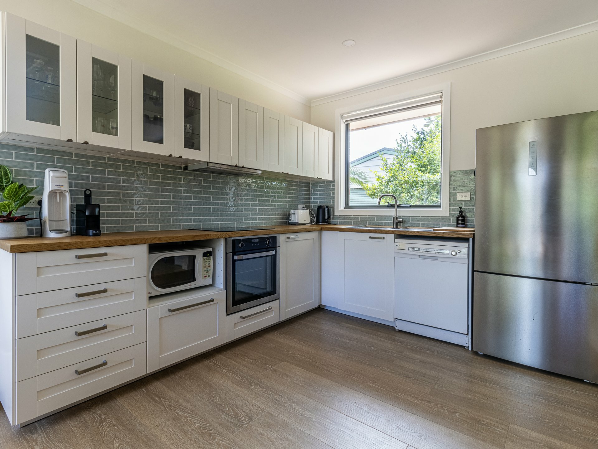 25 Surfway Avenue — photo 5 of 16