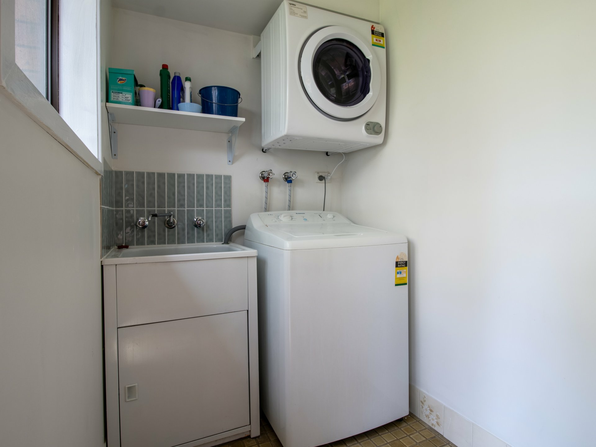 25 Surfway Avenue — photo 14 of 16