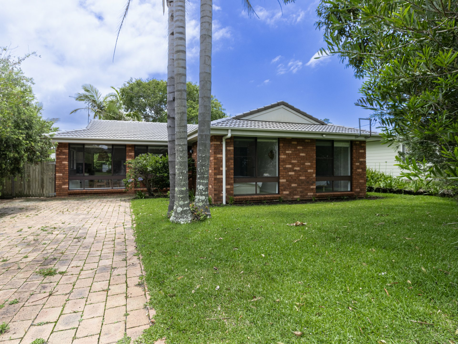 25 Surfway Avenue — photo 15 of 16