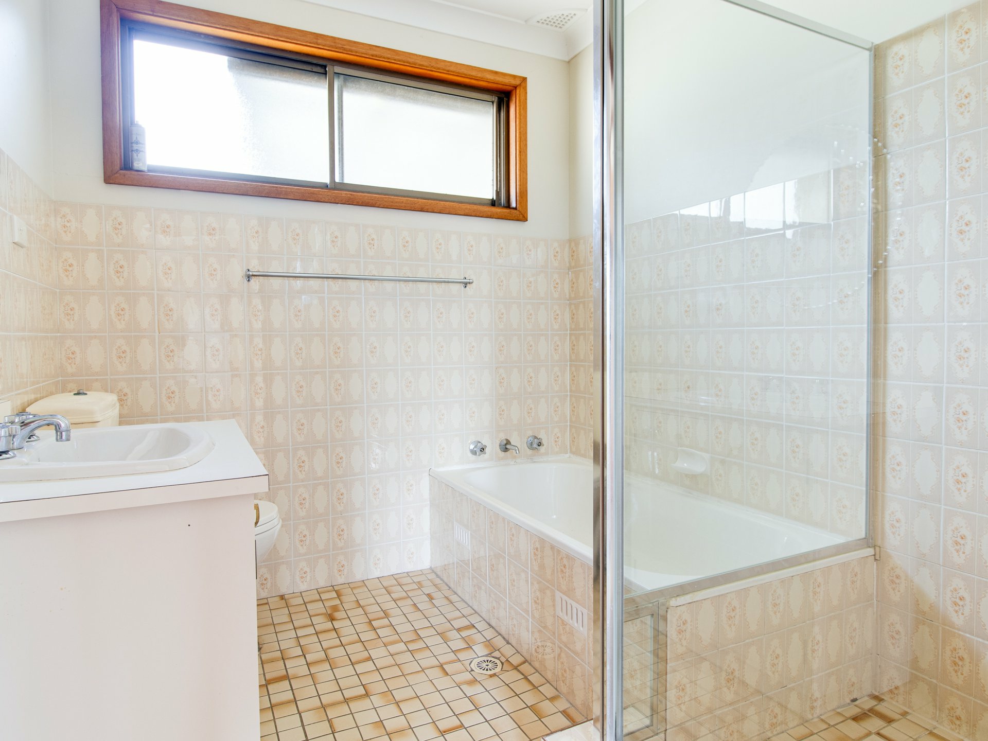 30 Surfway Avenue — photo 14 of 17