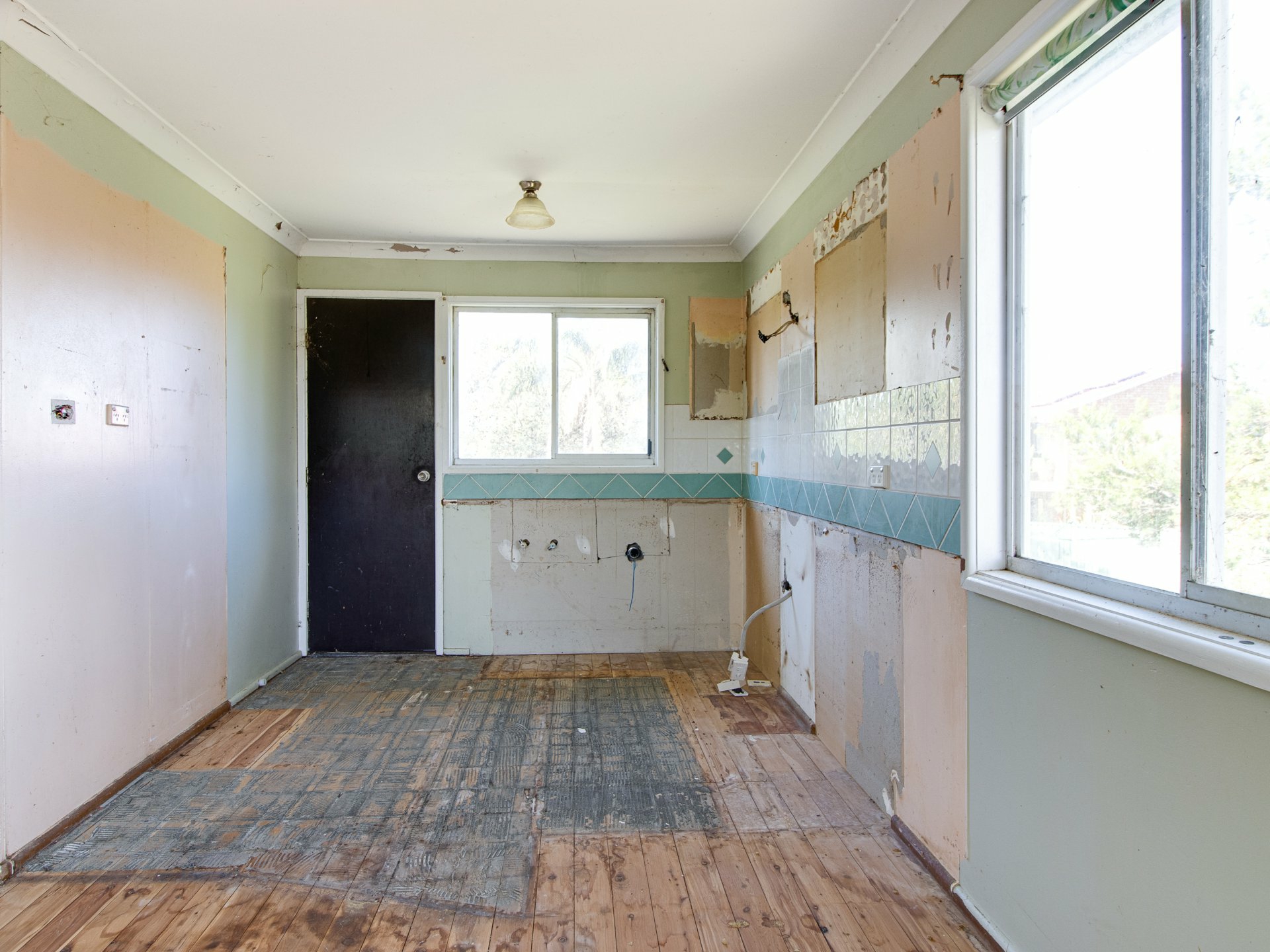 102 Jacobs Drive — photo 6 of 20