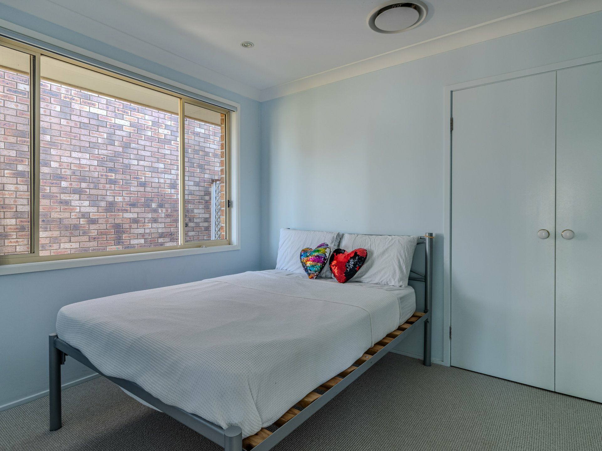 9 Teal Place — photo 13 of 19