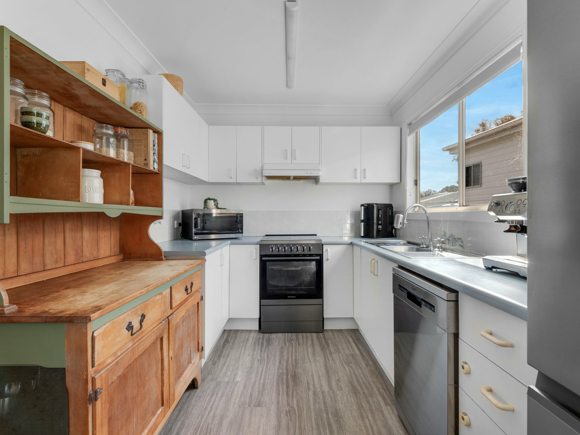 47 Berrara Road — photo 3 of 11