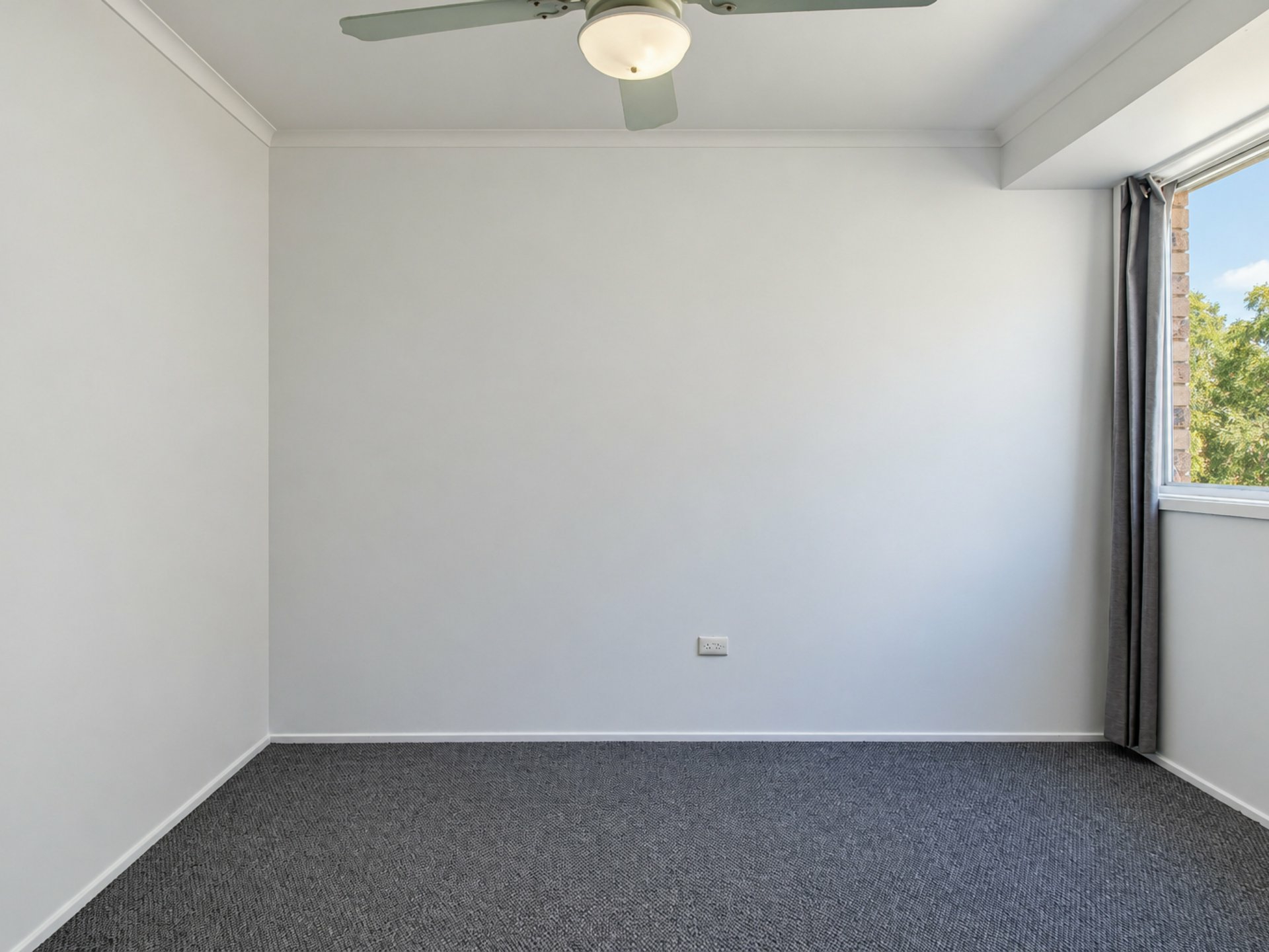 17 Suncrest Avenue — photo 10 of 12