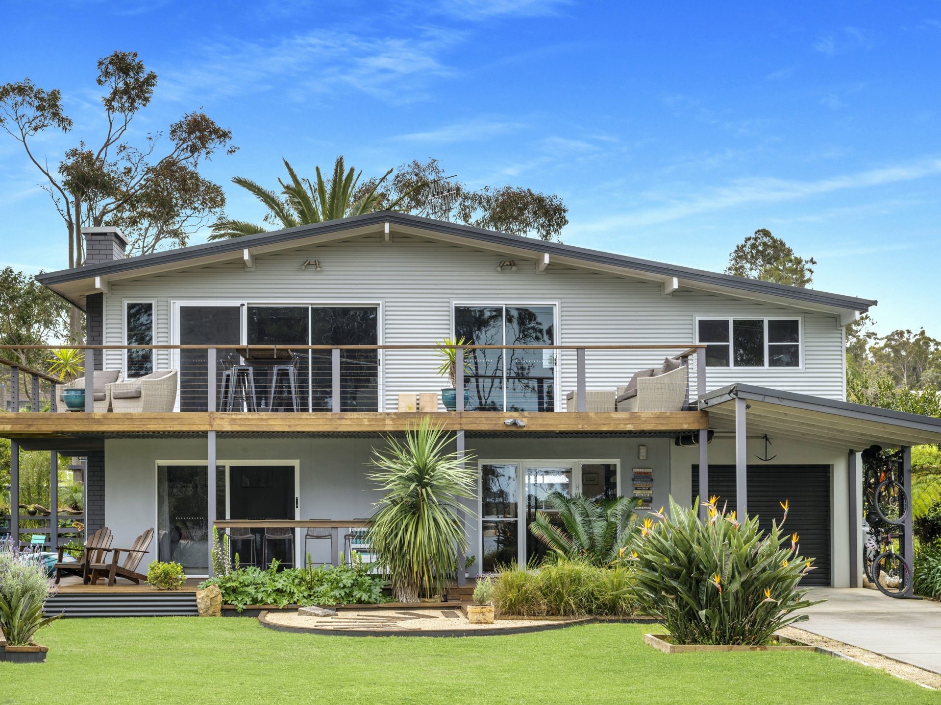 25 Lakeland Avenue — photo from LJ Hooker Sussex Inlet