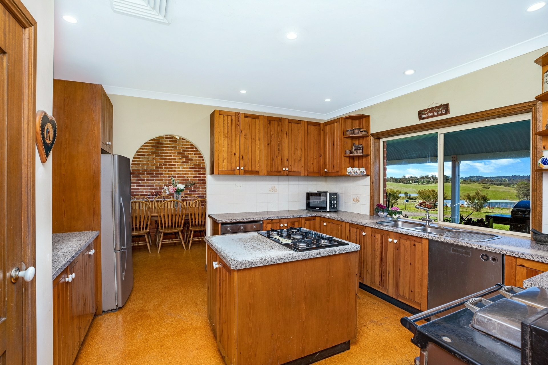 24-26 Orient Road — photo 3 of 22