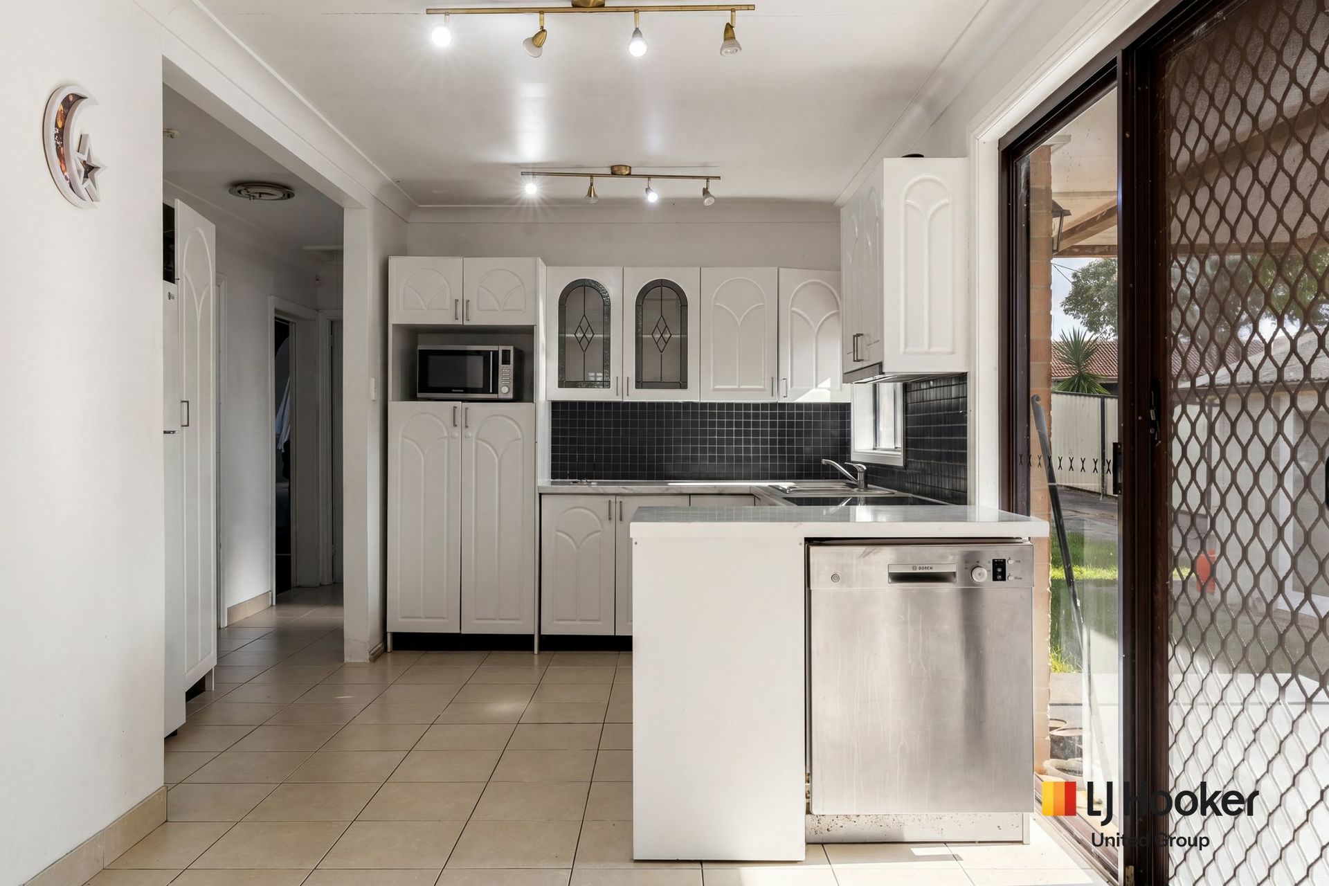7 Burra Street — photo 6 of 17