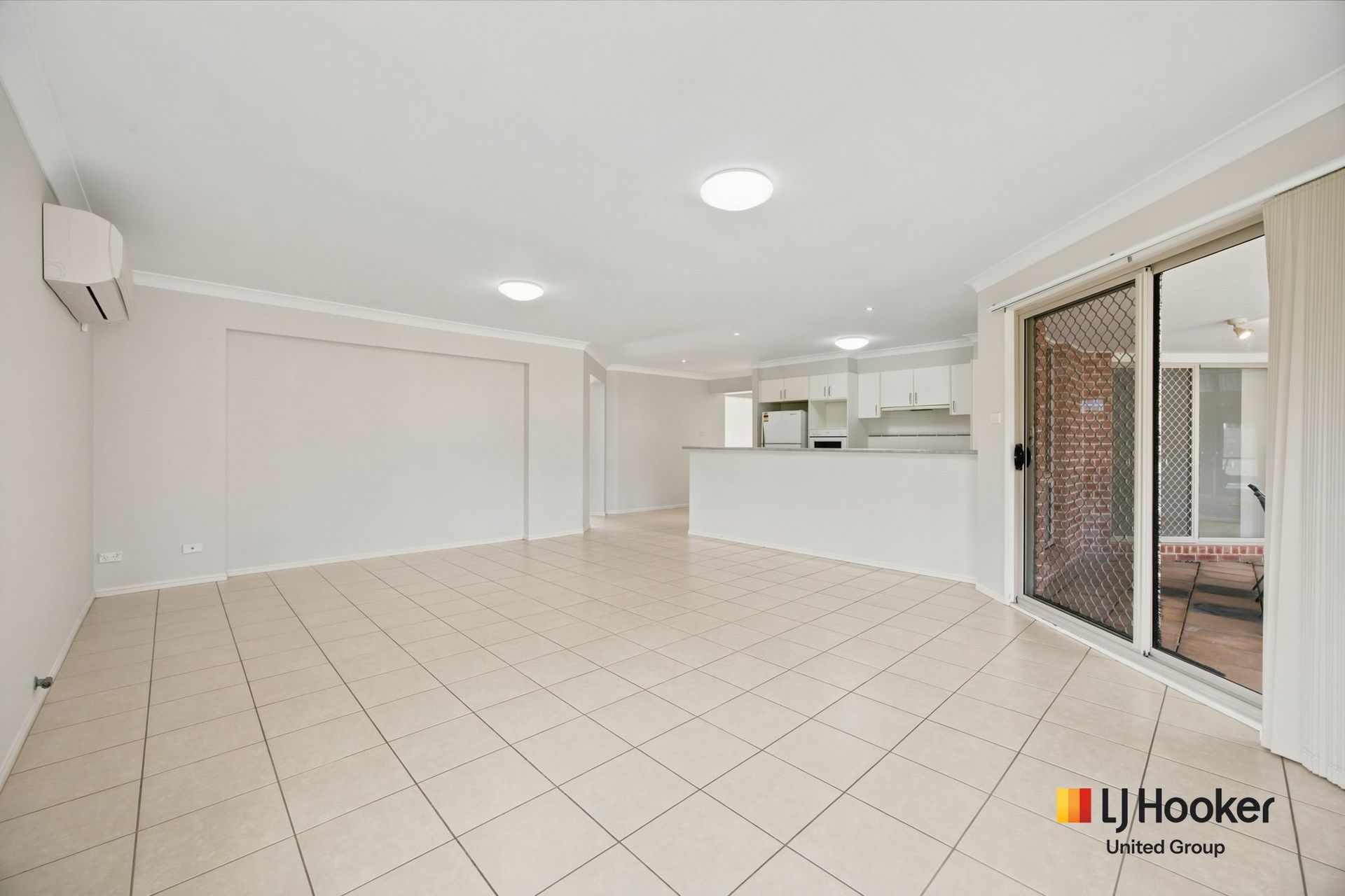 2055-2057 The Northern Road — photo 16 of 30