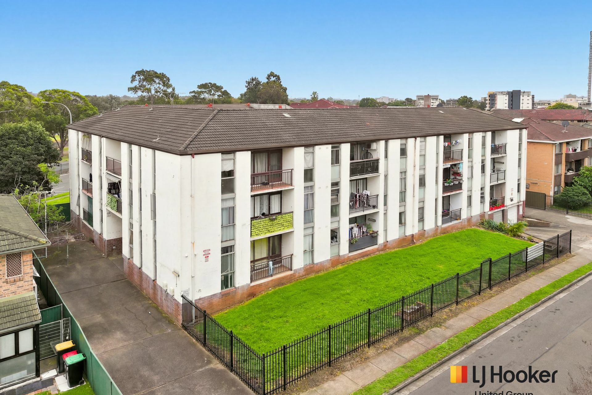 17/25 Norfolk Street — photo from LJ Hooker United Group