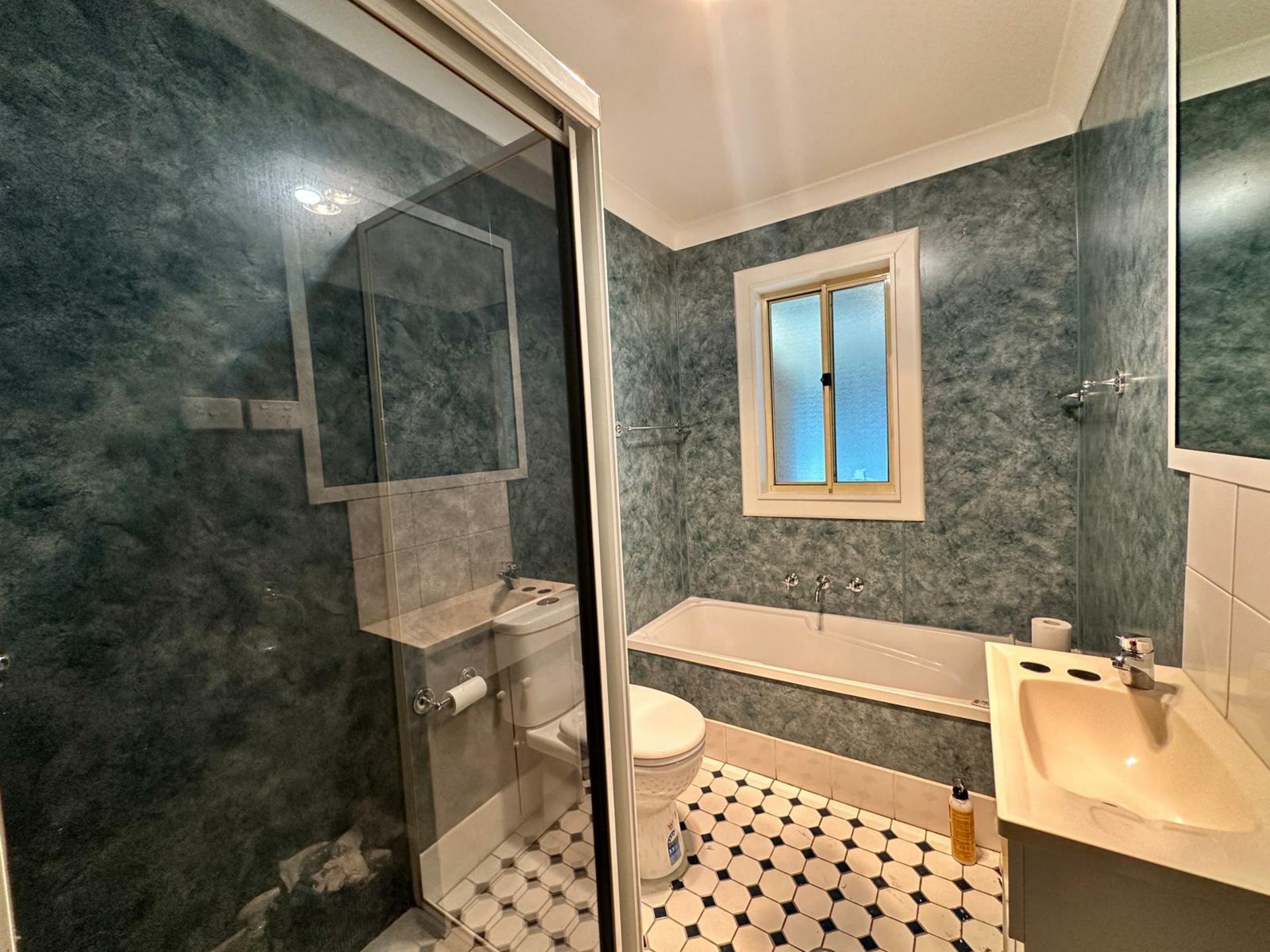 7 Opal Place — photo 3 of 4