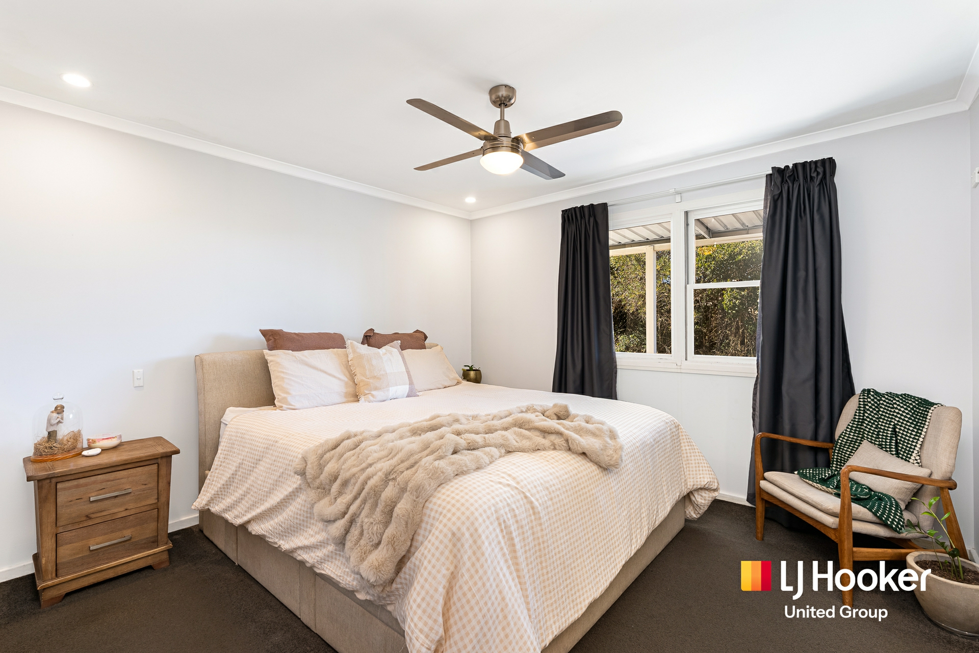 660 Menangle Road — photo 5 of 16