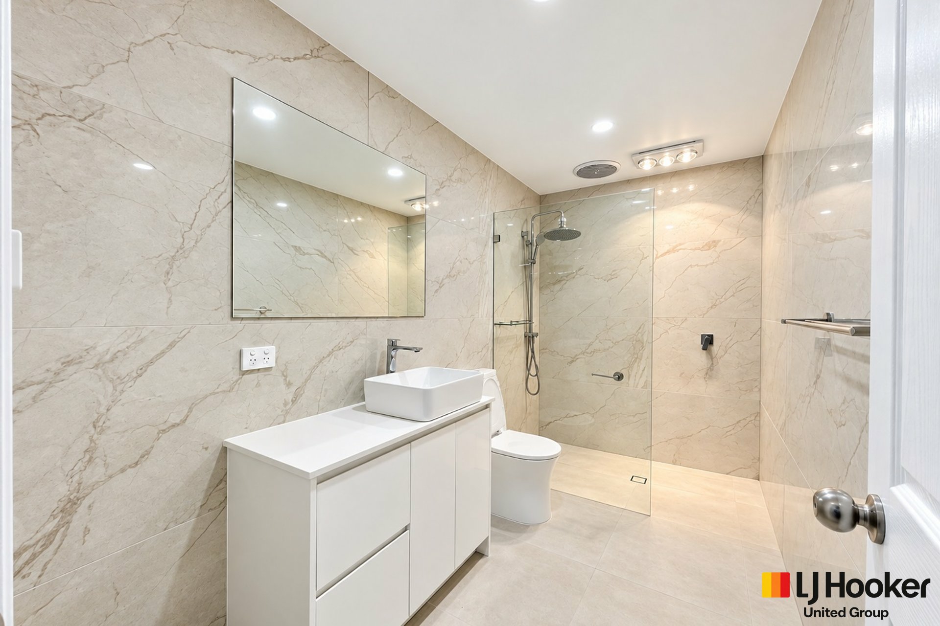 76 Medway Road — photo 7 of 9