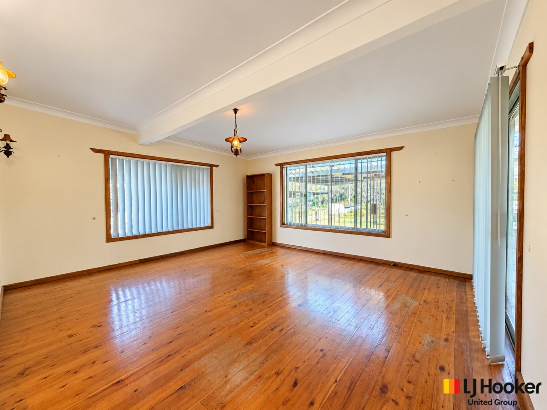 10 Dwyer Road — photo 4 of 12