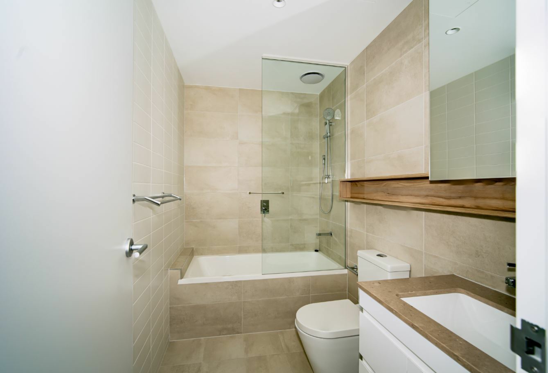 71 Farrell Street — photo 2 of 8