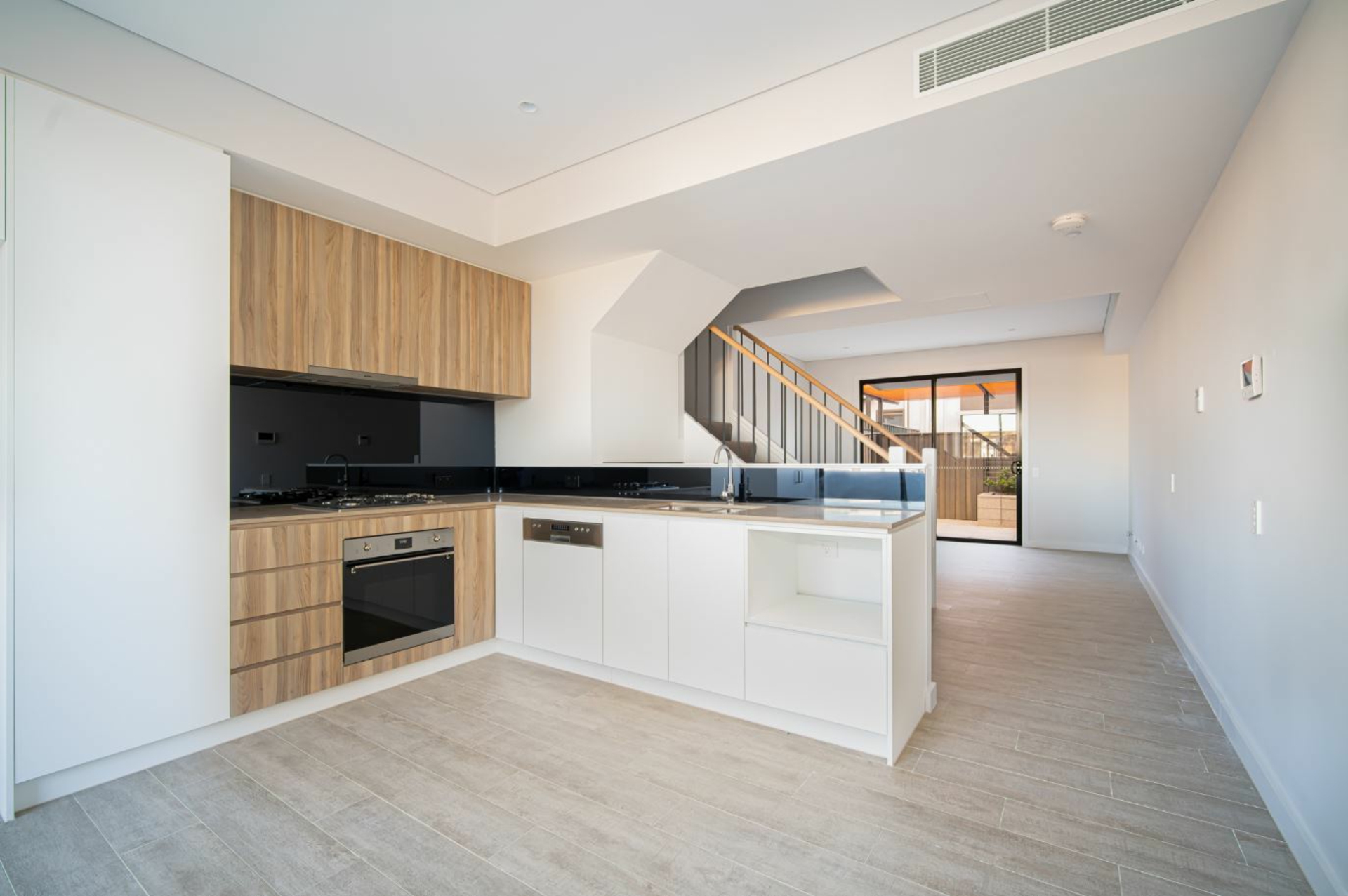71 Farrell Street — photo 7 of 8