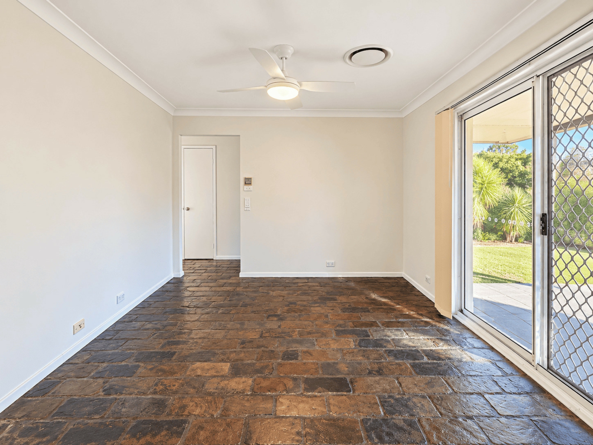 57 Southdown Road — photo 3 of 8