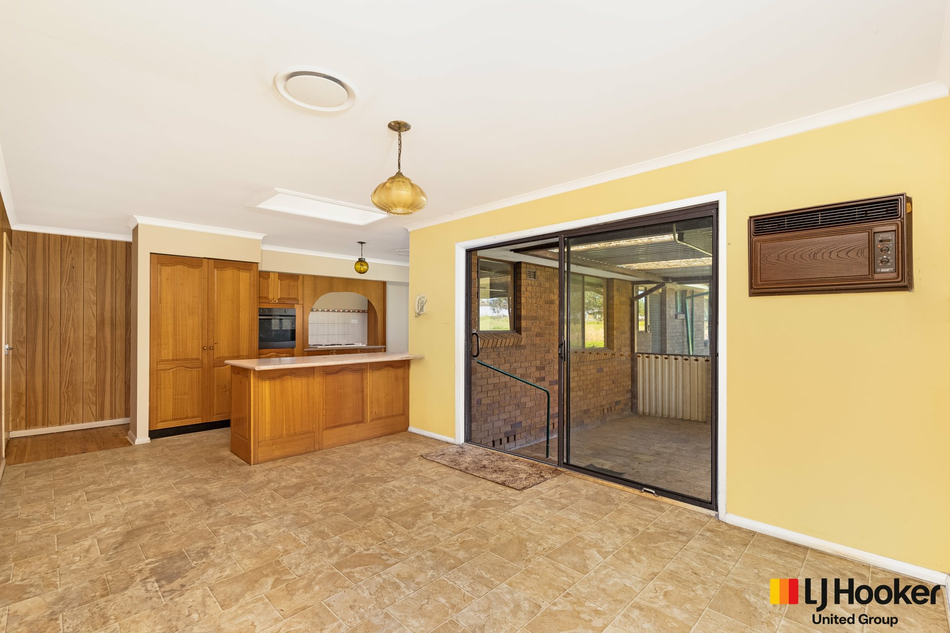 50 Bellfield Avenue — photo 5 of 14