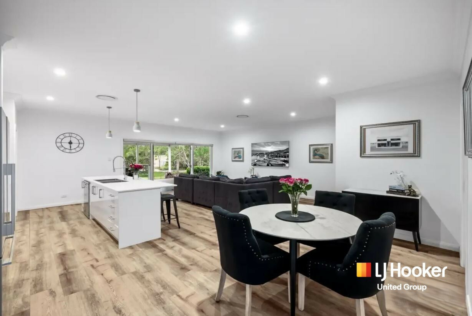 134 Roscrea Drive — photo 6 of 10