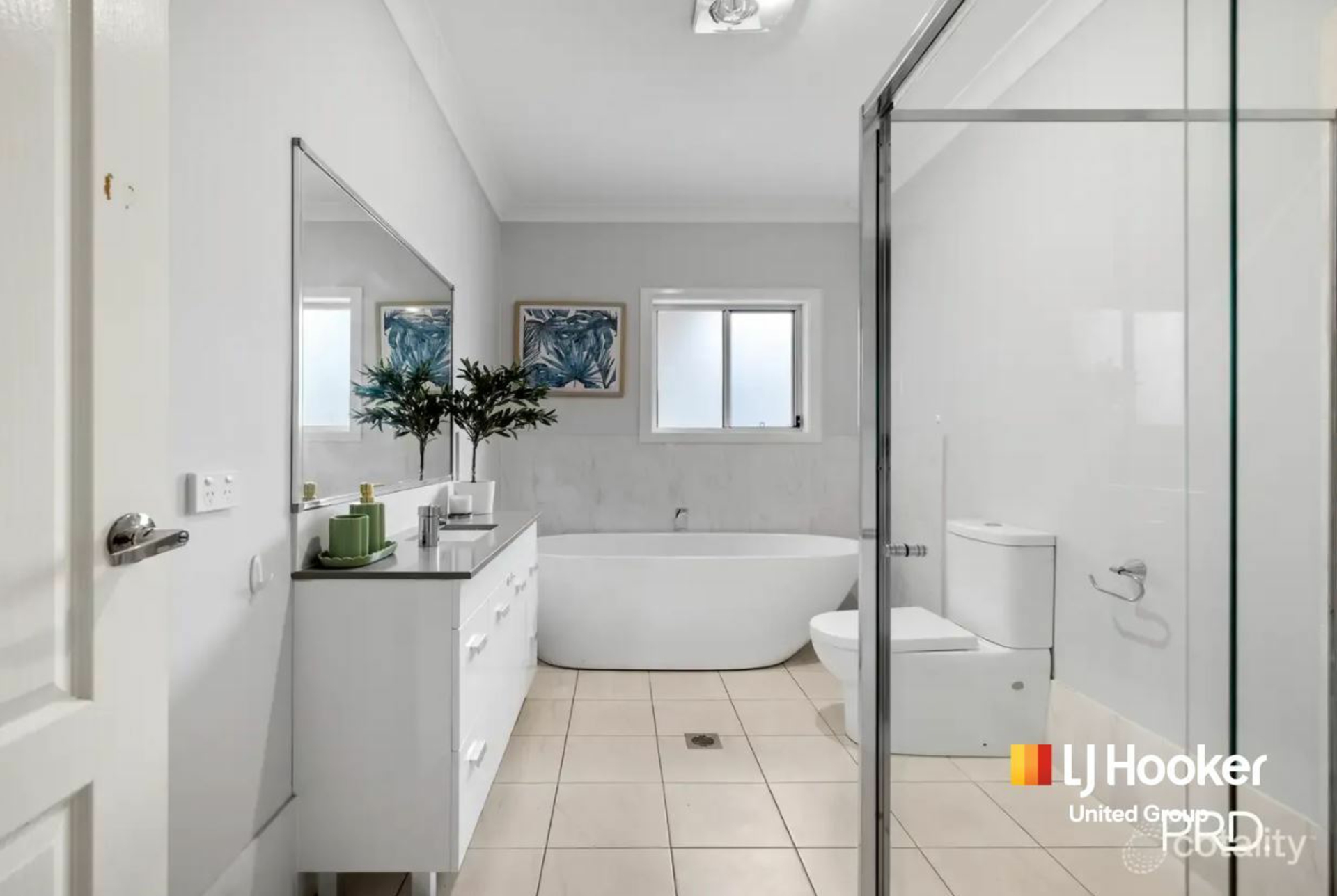 134 Roscrea Drive — photo 8 of 10