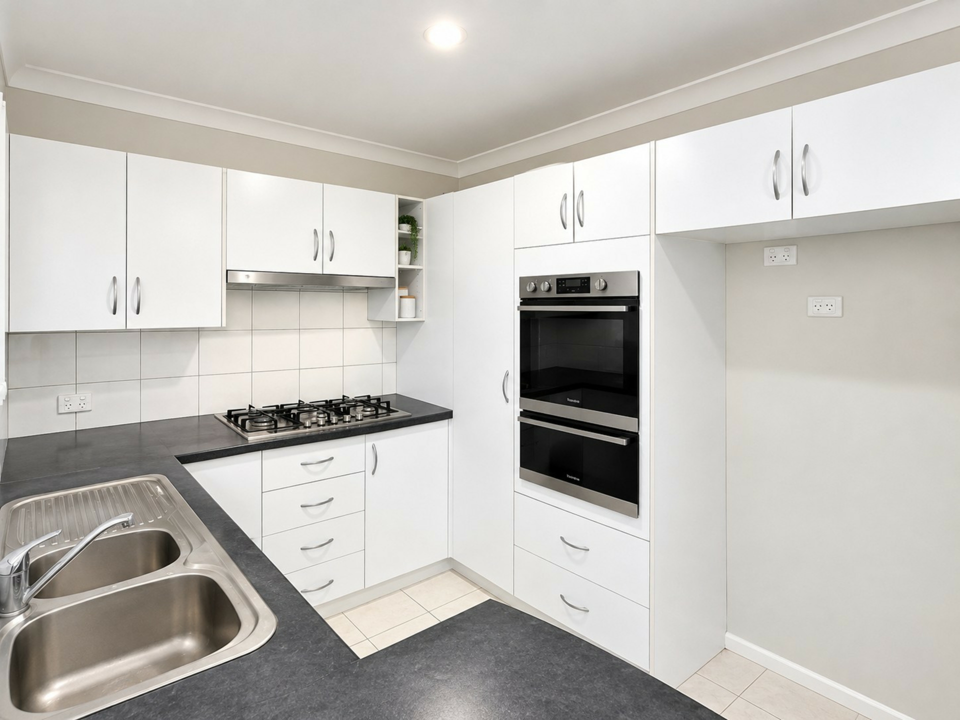 4 Bower Bird Street — photo 3 of 6