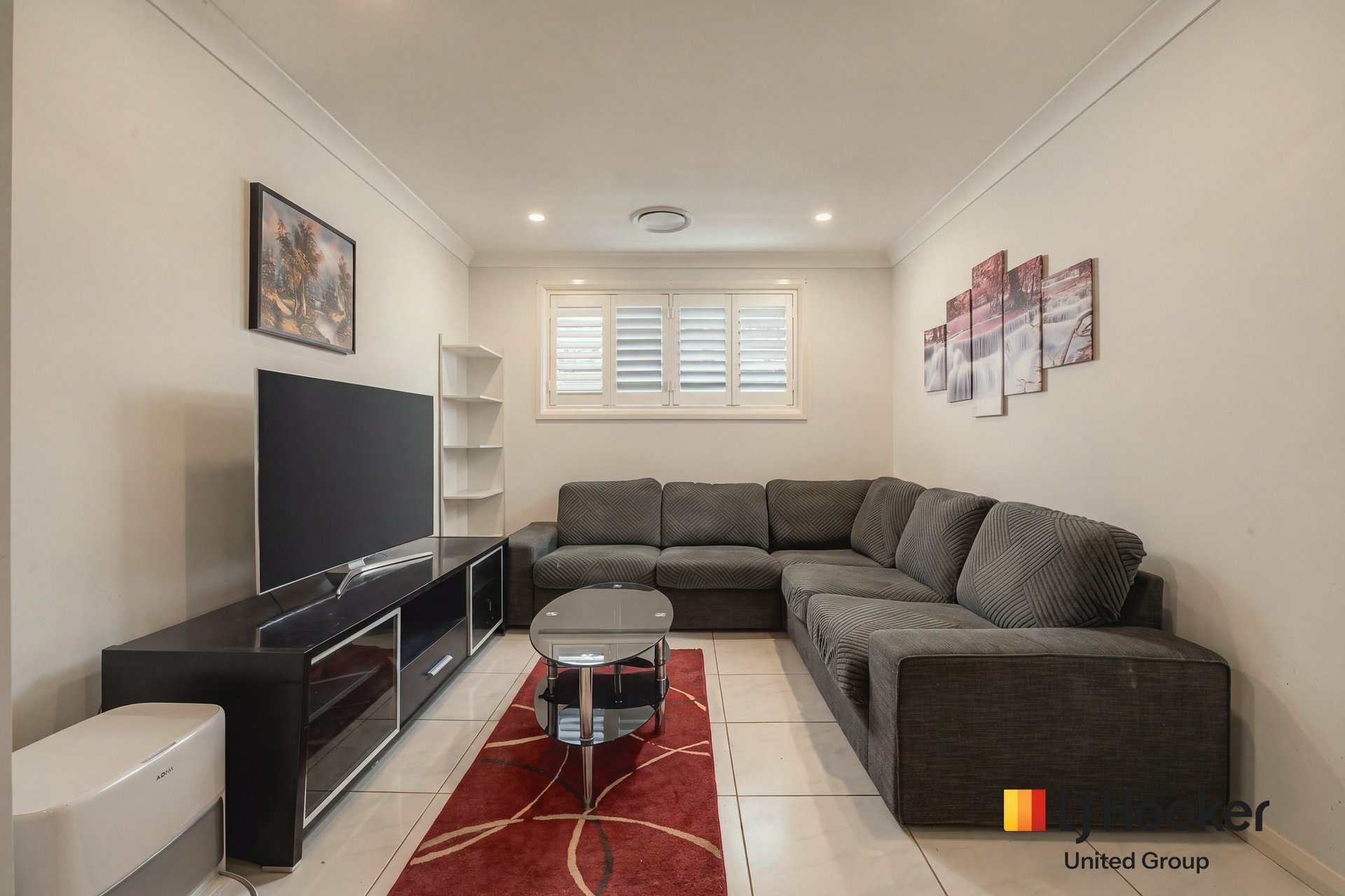 10 Akuna Street — photo 9 of 20