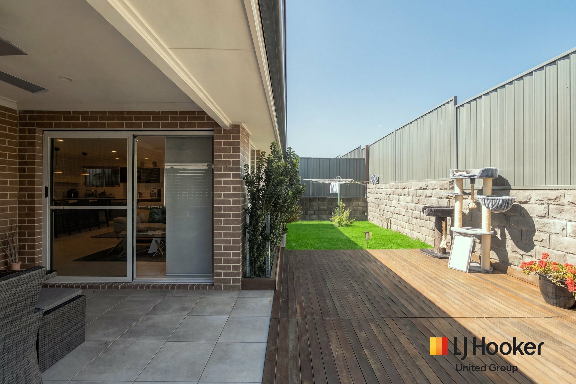 10 Akuna Street — photo 16 of 20