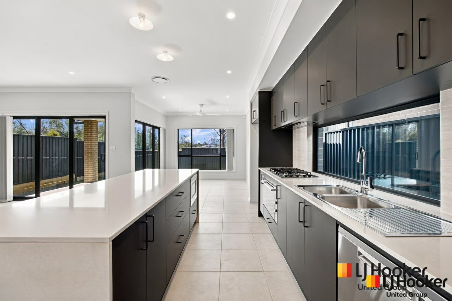 65 Butcherbird Lane — photo 4 of 9