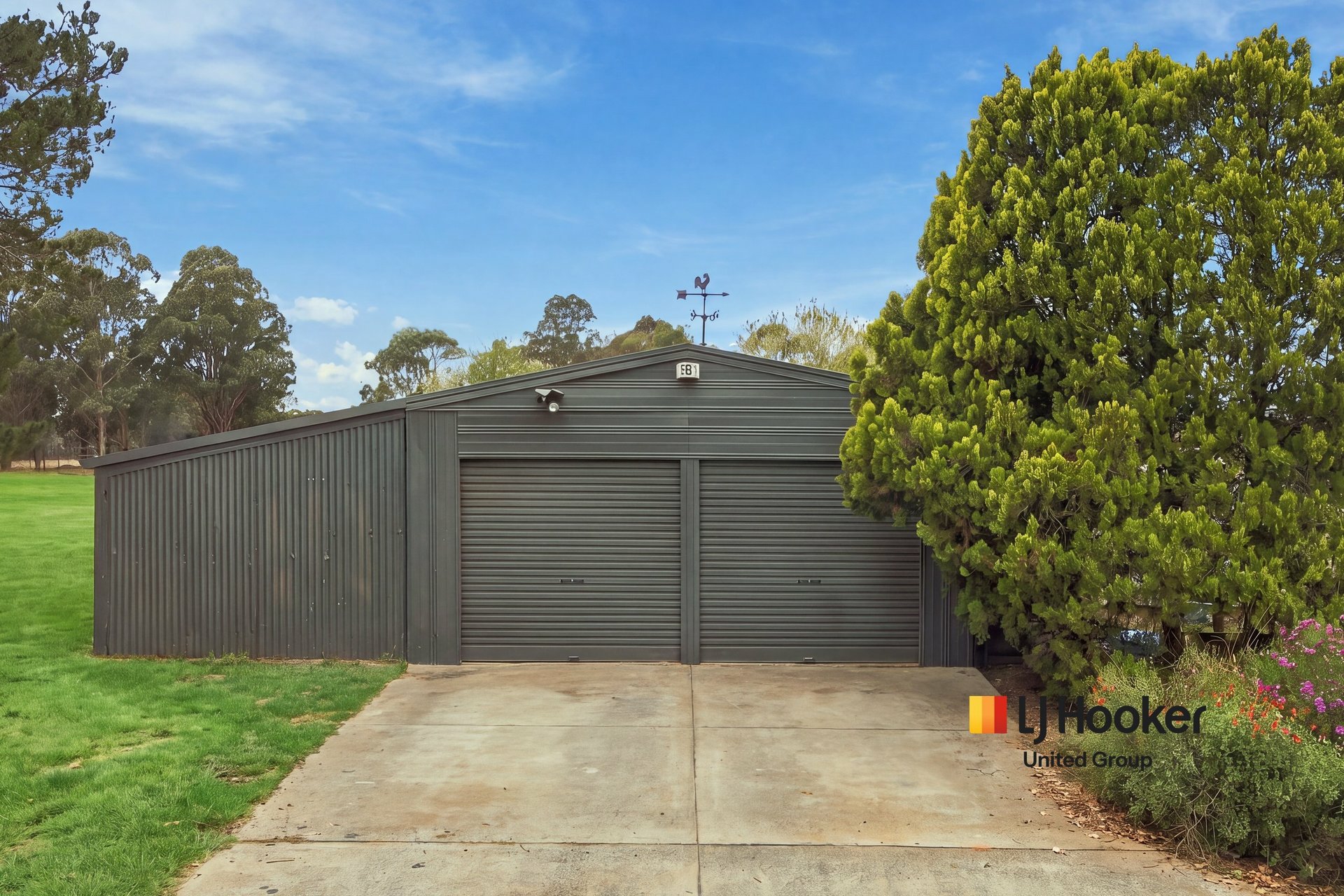 300 & 310 Moreton Park Road — photo 16 of 20