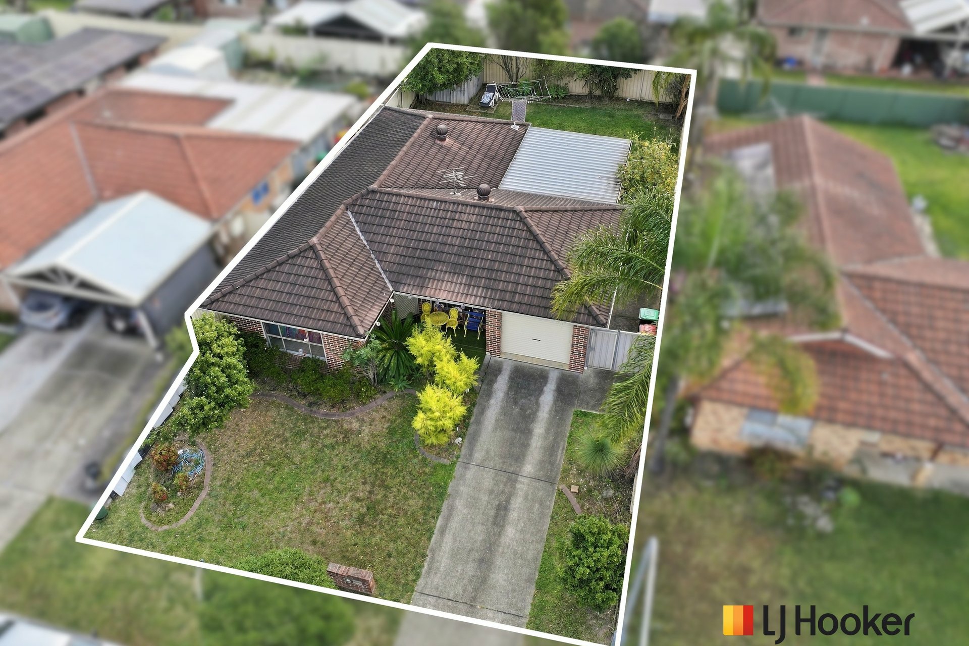 10 Bower-Bird Street — photo 18 of 18