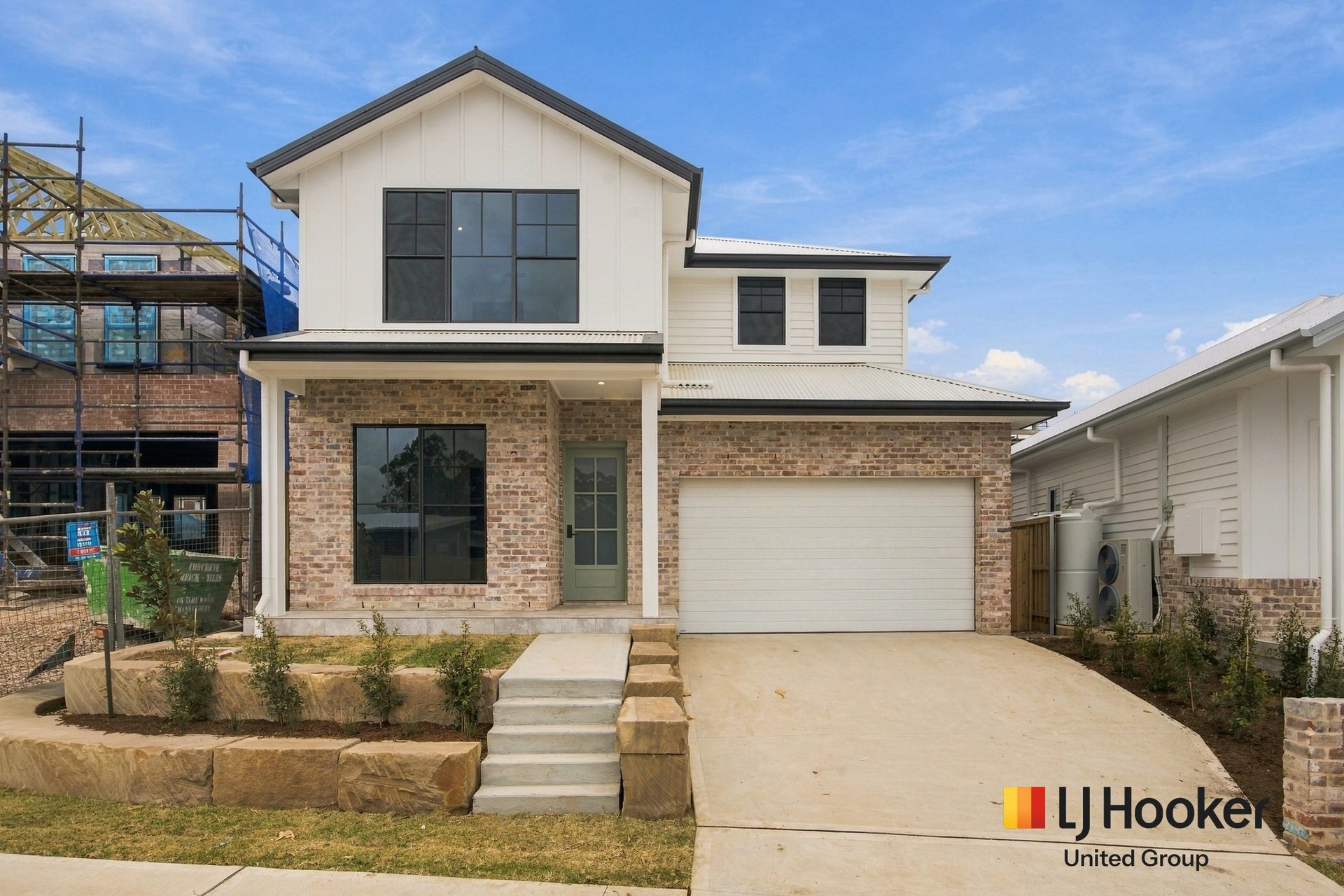 13 & 15 Jofess Street — photo from LJ Hooker United Group