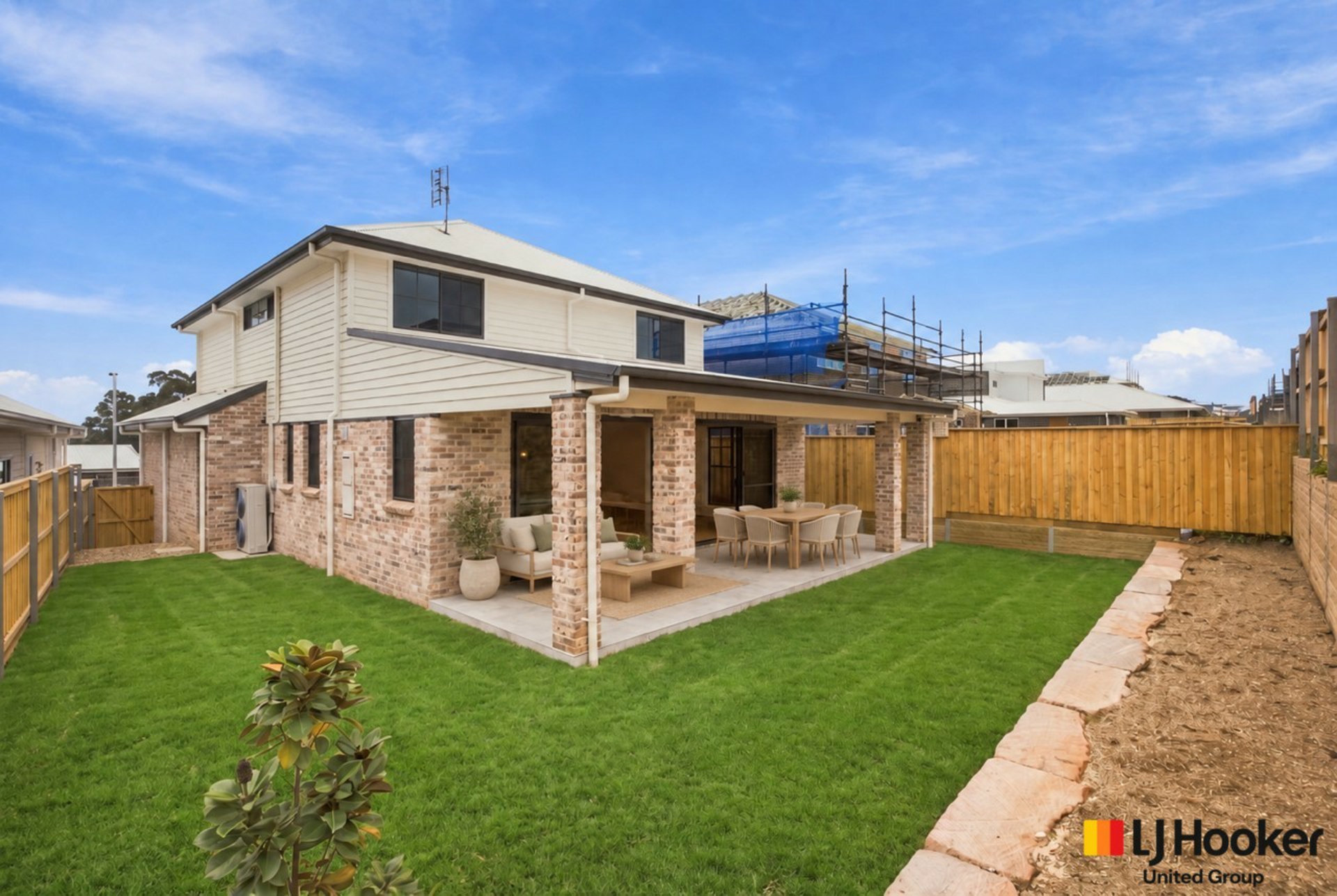 13 & 15 Jofess Street — photo 14 of 19