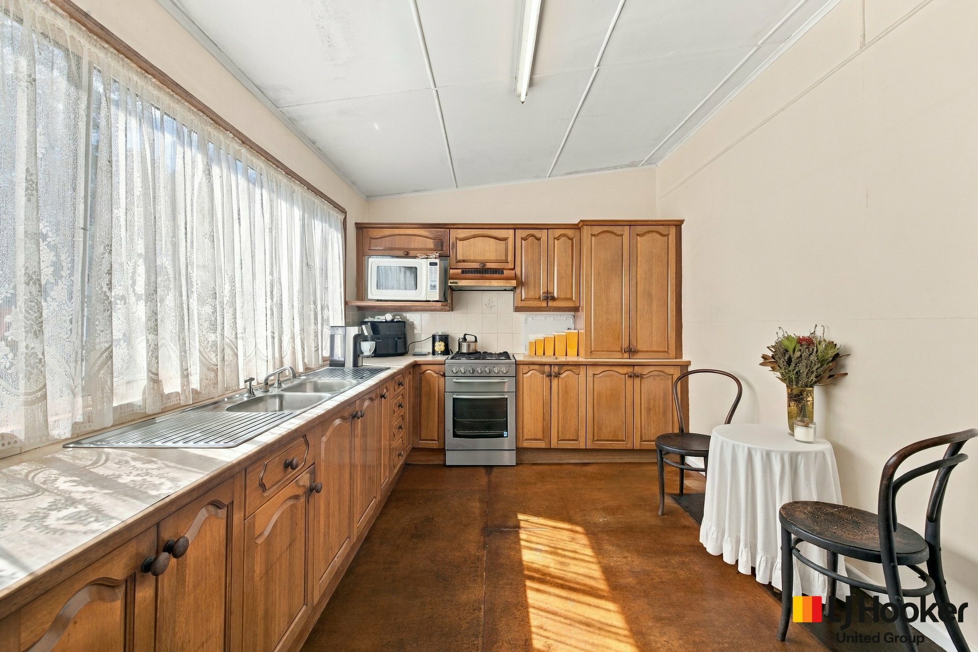1652 Burragorang Road — photo 4 of 23