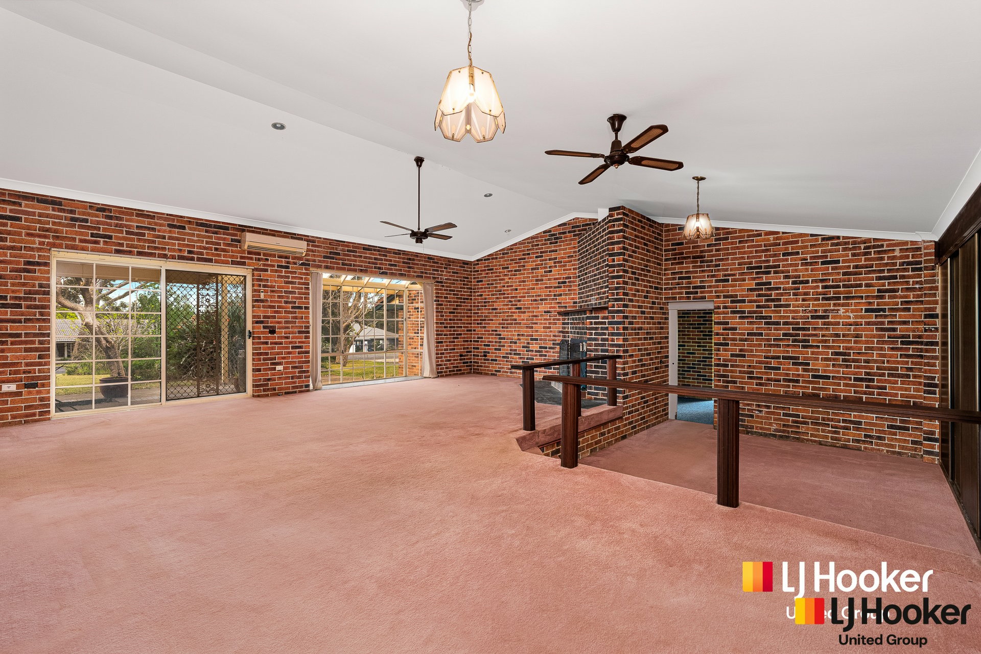 240 Dwyer Road — photo 5 of 19