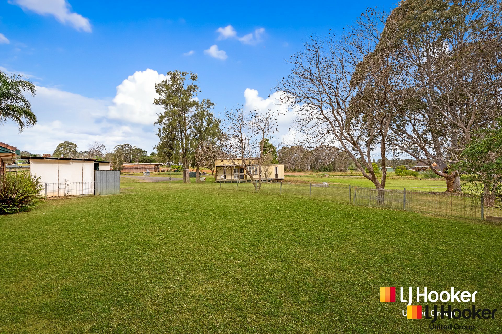 240 Dwyer Road — photo 12 of 19