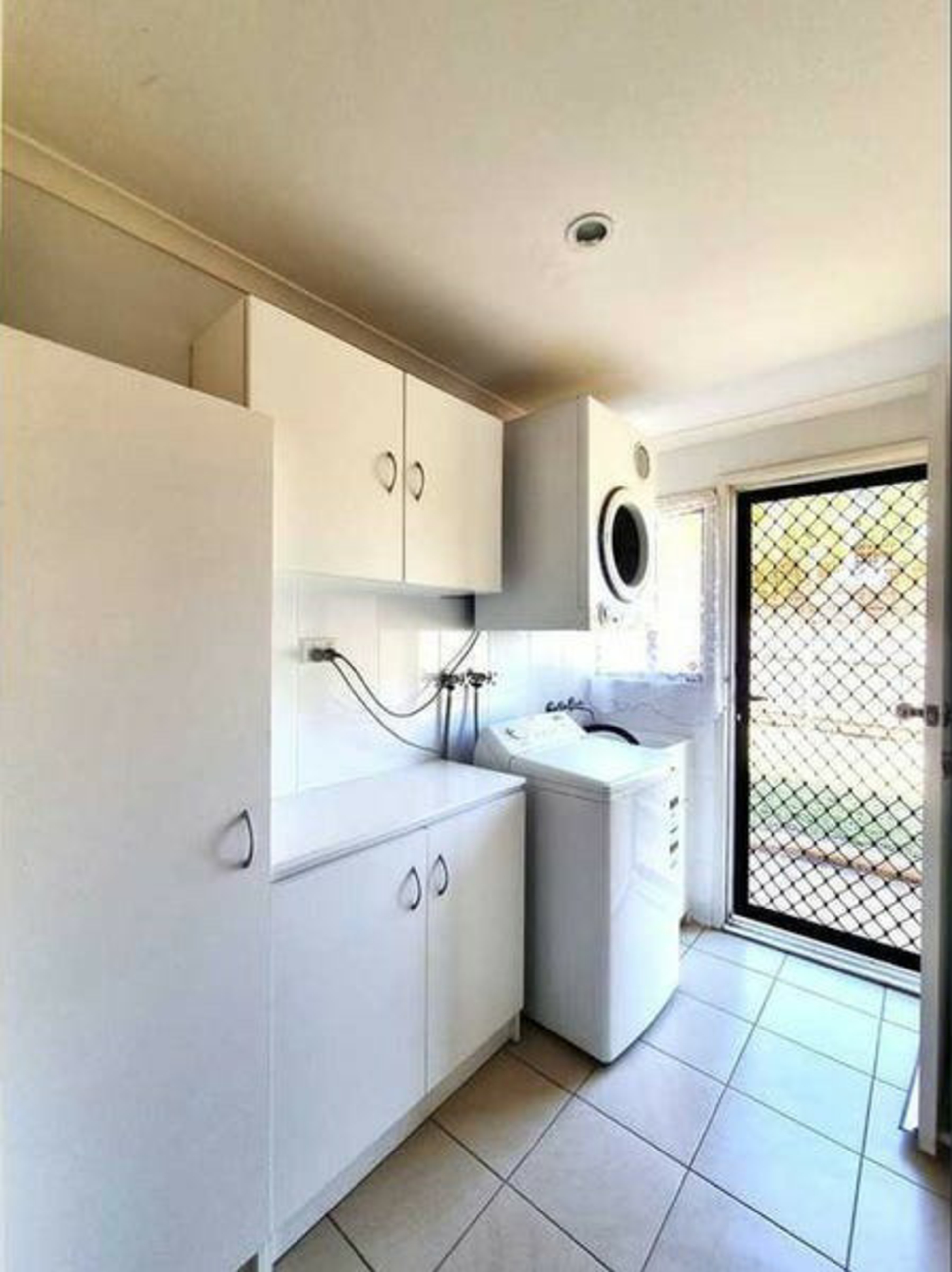 11 Glen Eden Drive — photo 5 of 10
