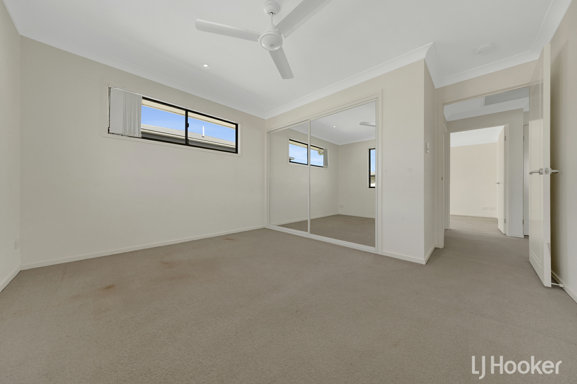 16/21 Roberts Street — photo 13 of 15