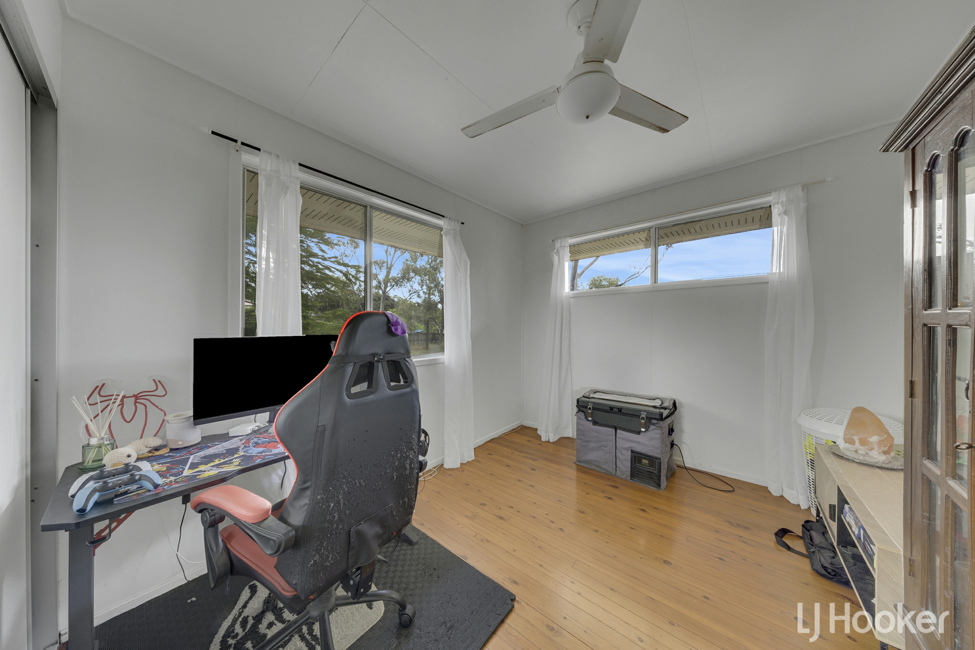 21 Trevally Street — photo 7 of 12
