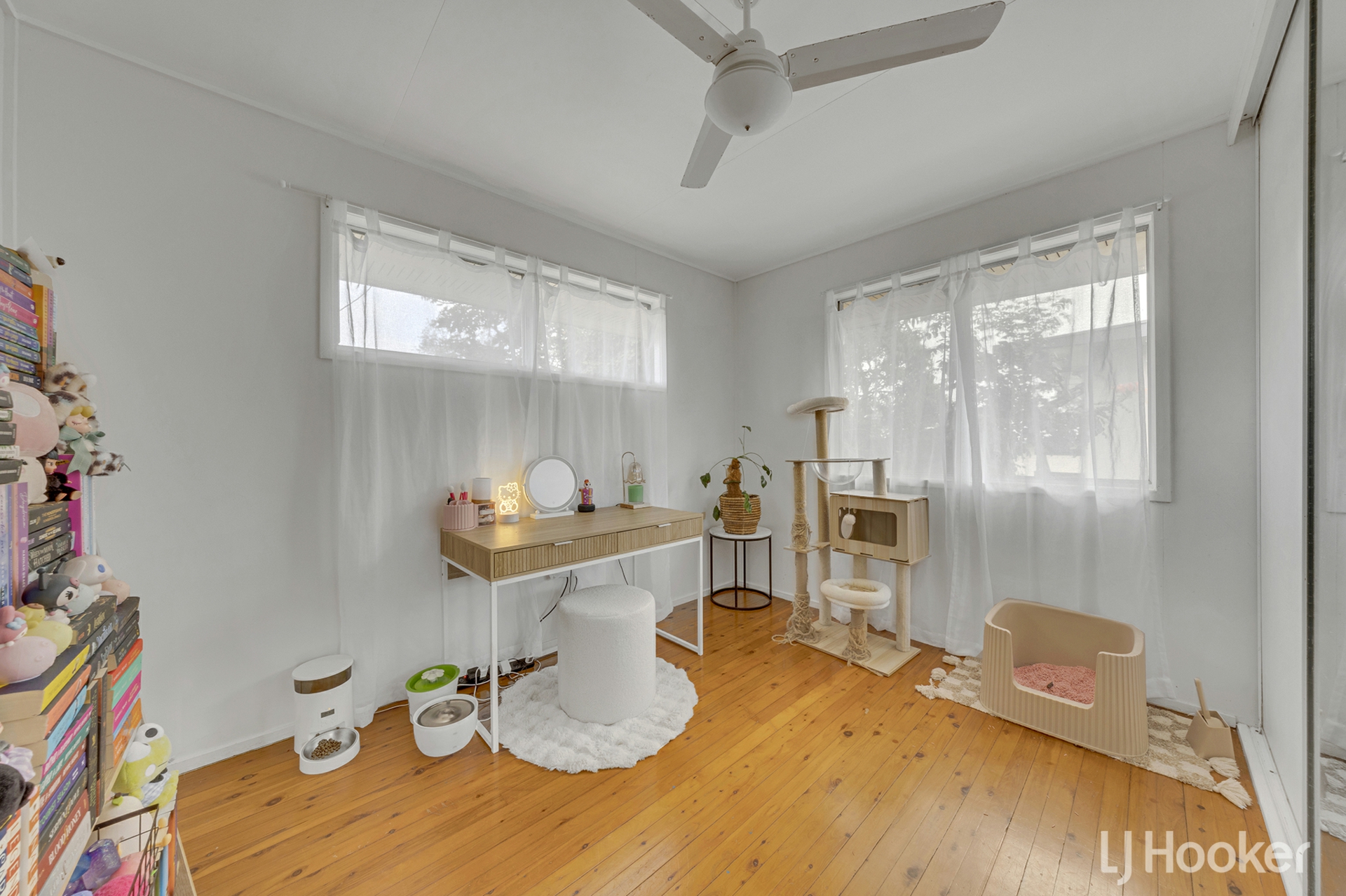 21 Trevally Street — photo 9 of 12