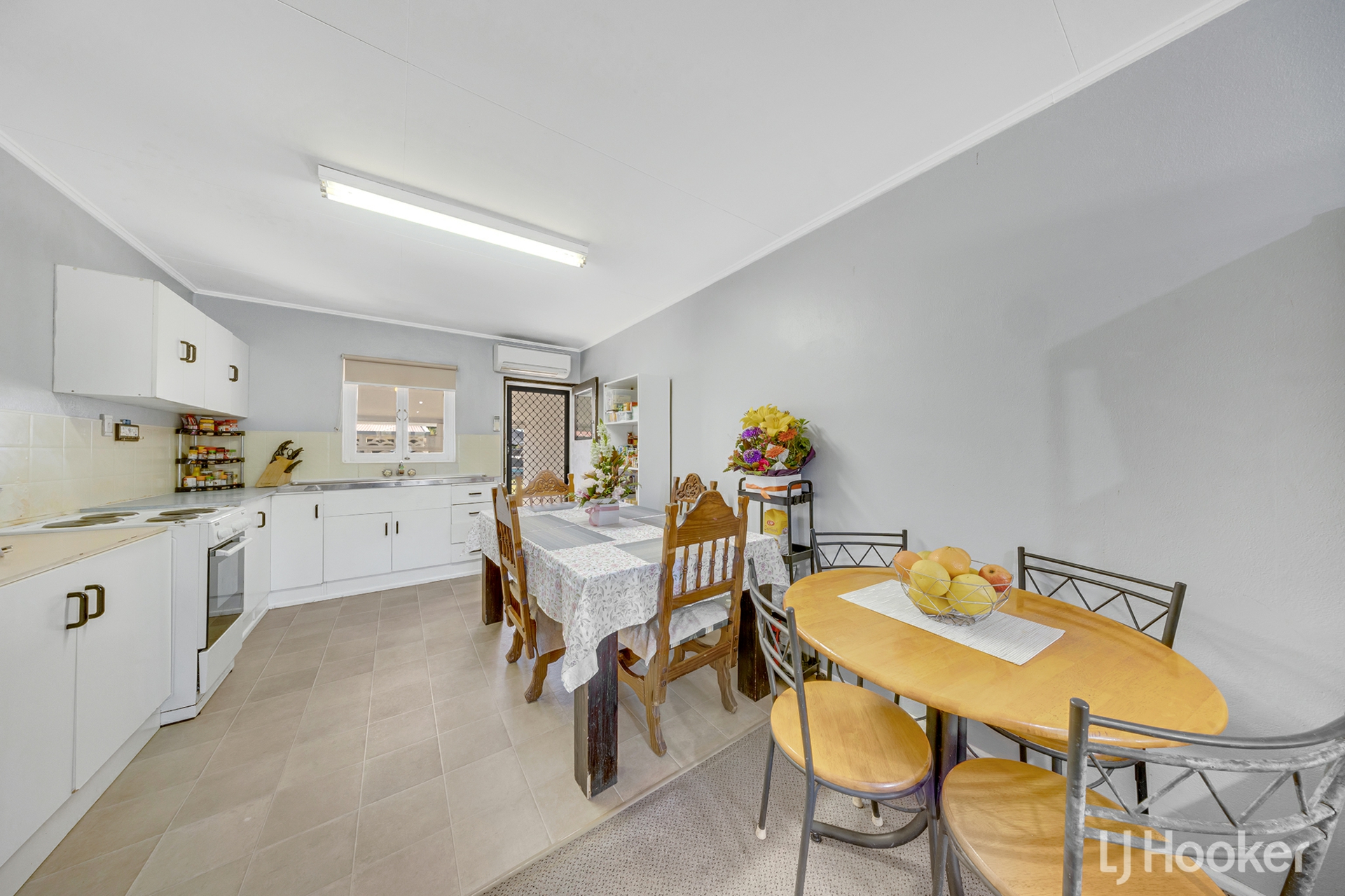 5 Charles Street — photo 4 of 14