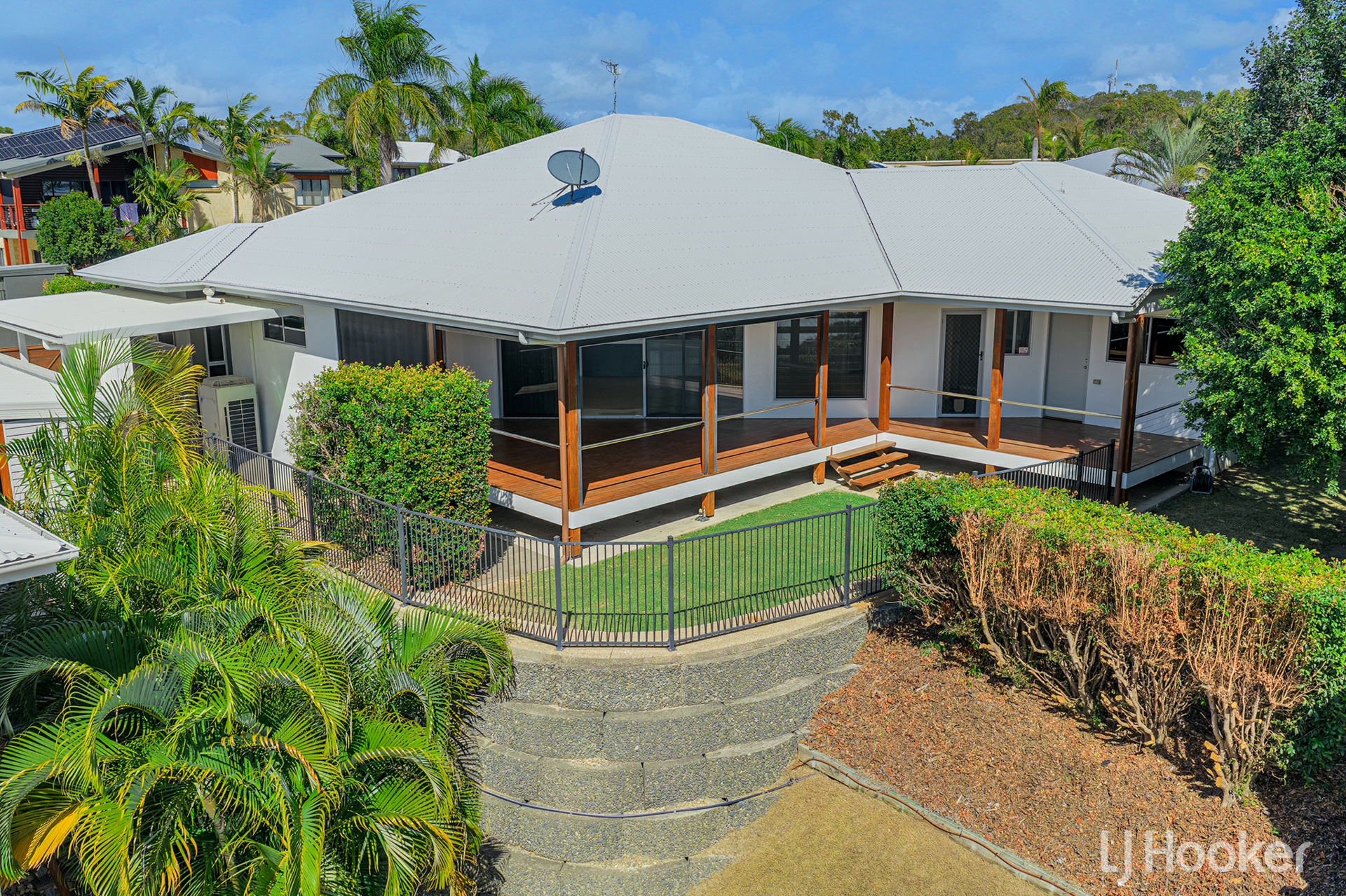 30 Dolphin Terrace — photo 4 of 30