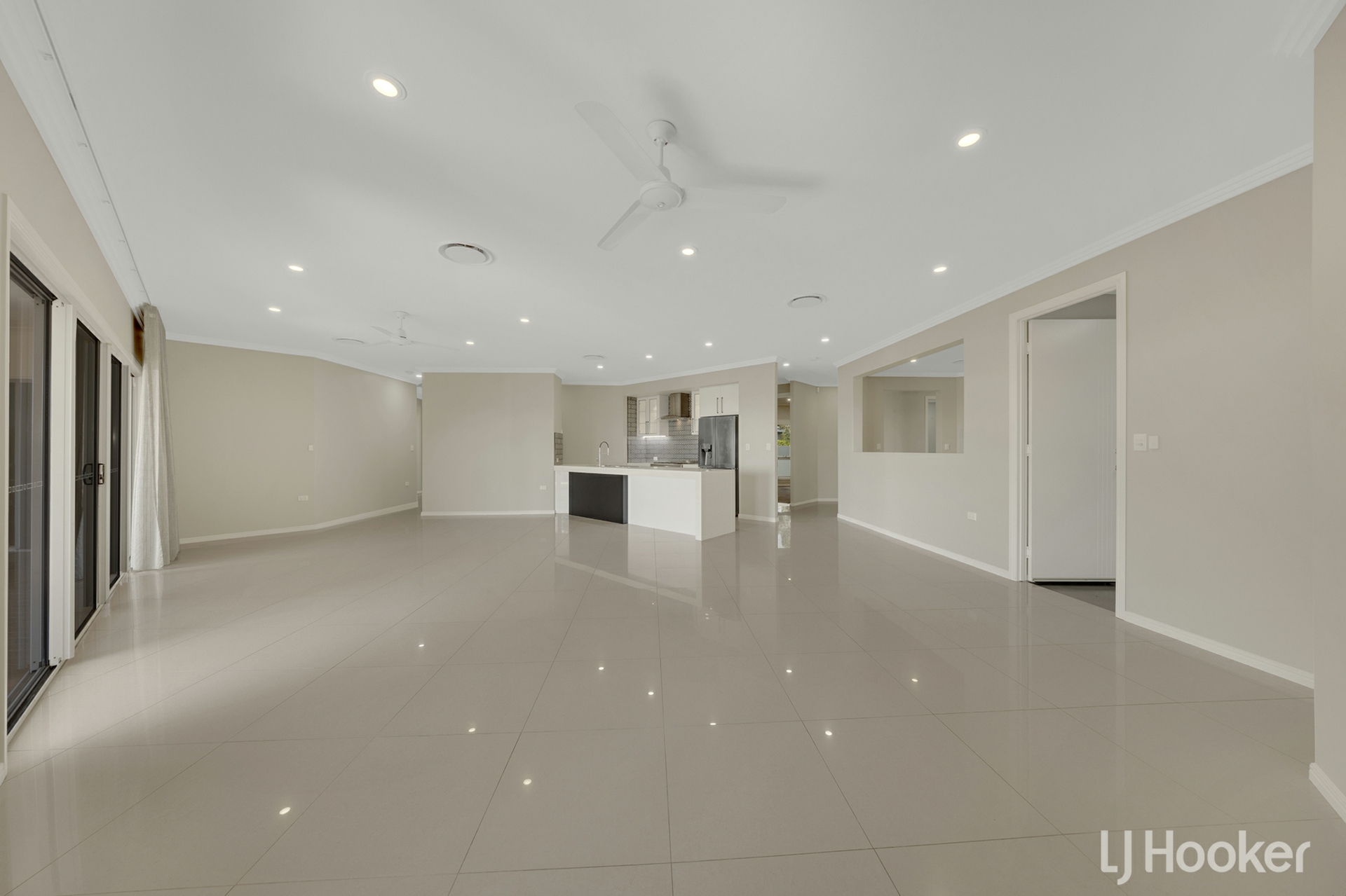 30 Dolphin Terrace — photo 9 of 30