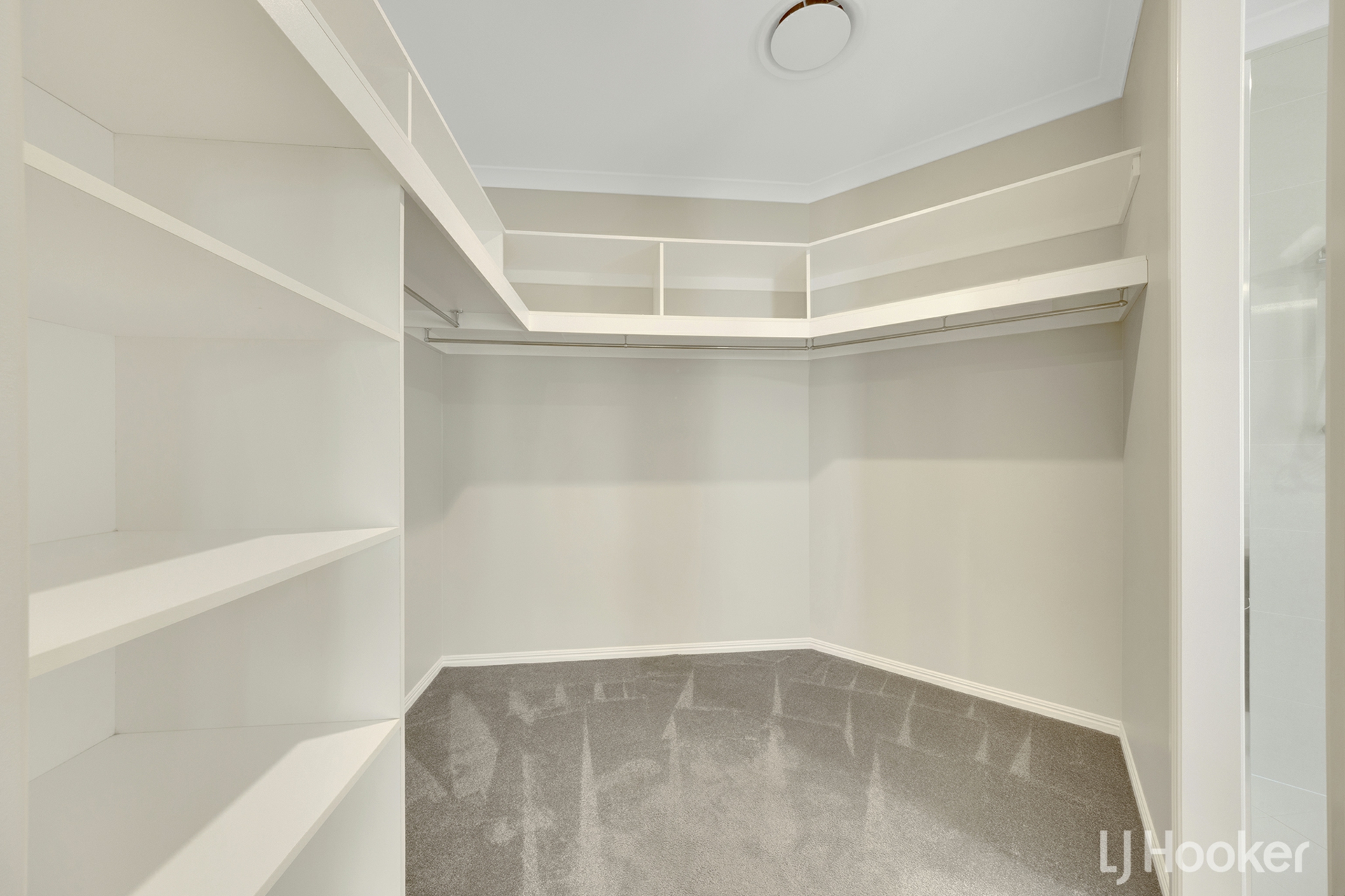 30 Dolphin Terrace — photo 19 of 30