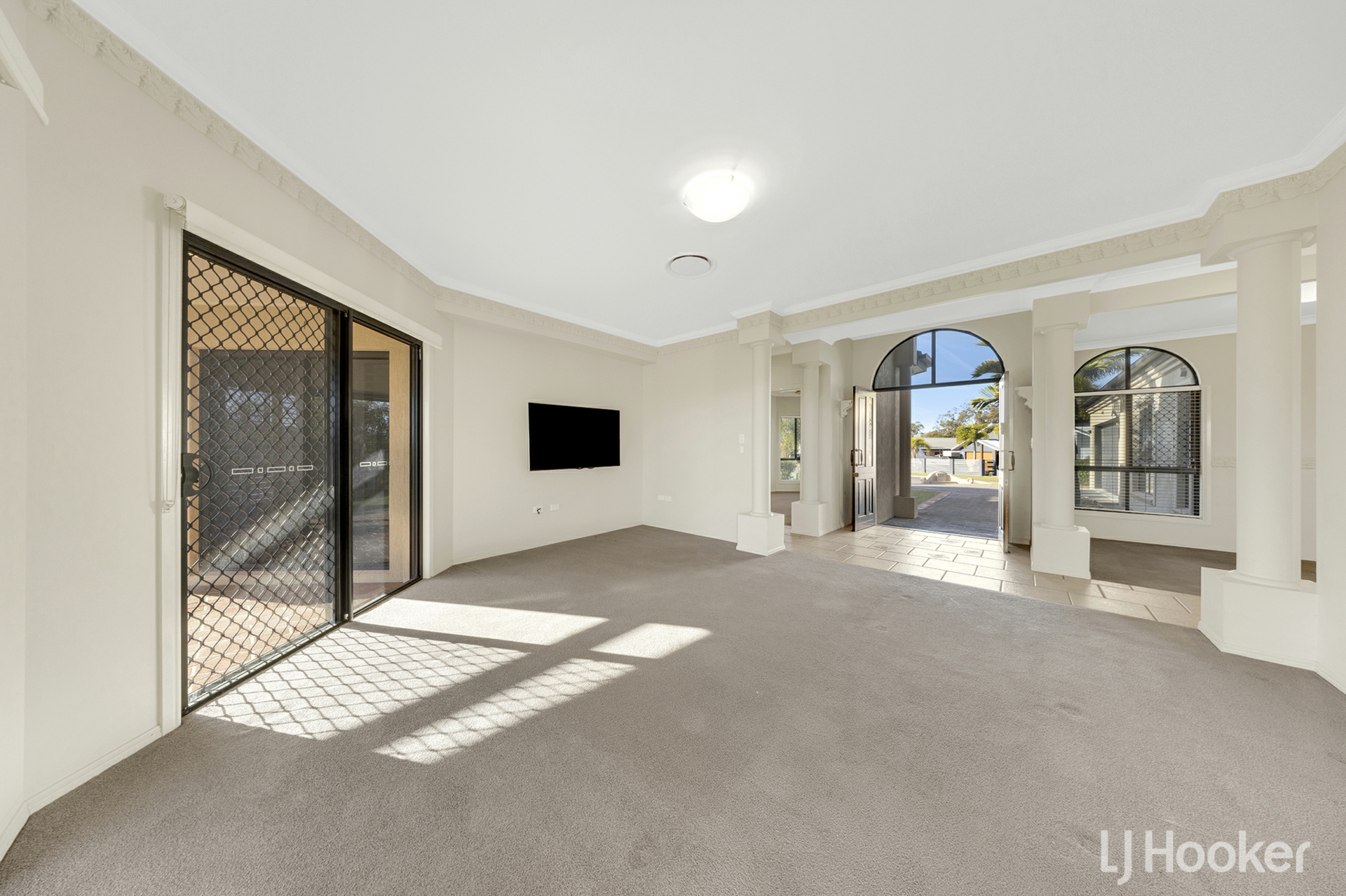 40 Clipper Terrace — photo 6 of 22