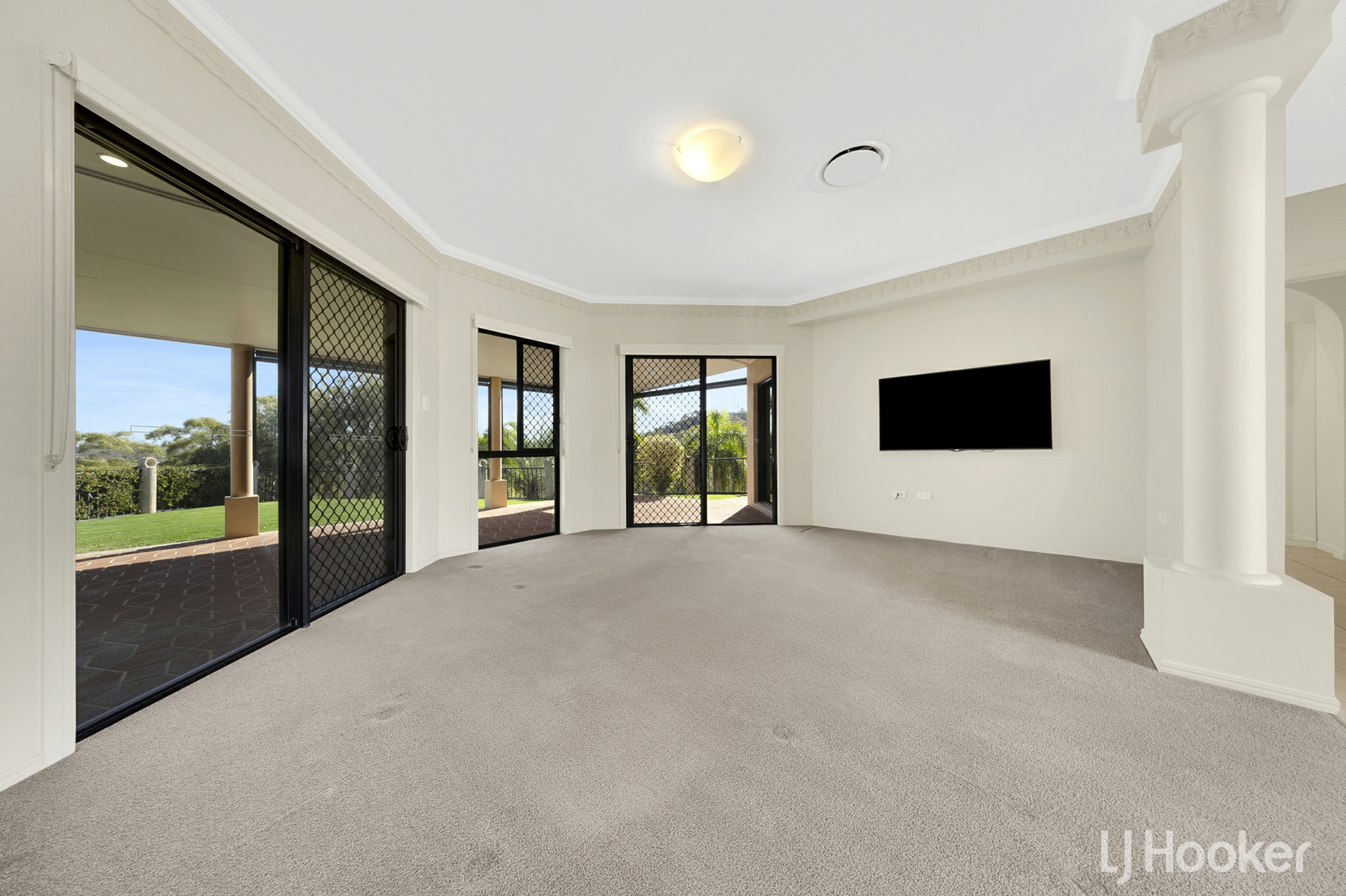 40 Clipper Terrace — photo 7 of 22