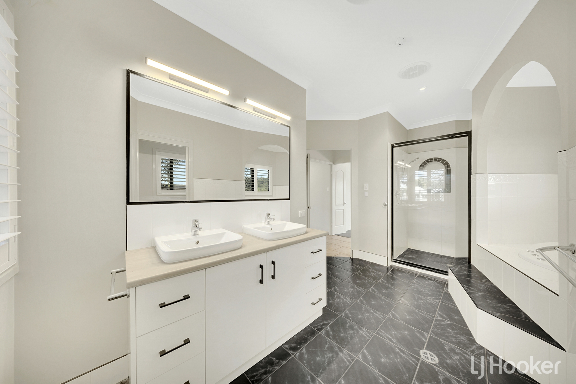 40 Clipper Terrace — photo 11 of 22