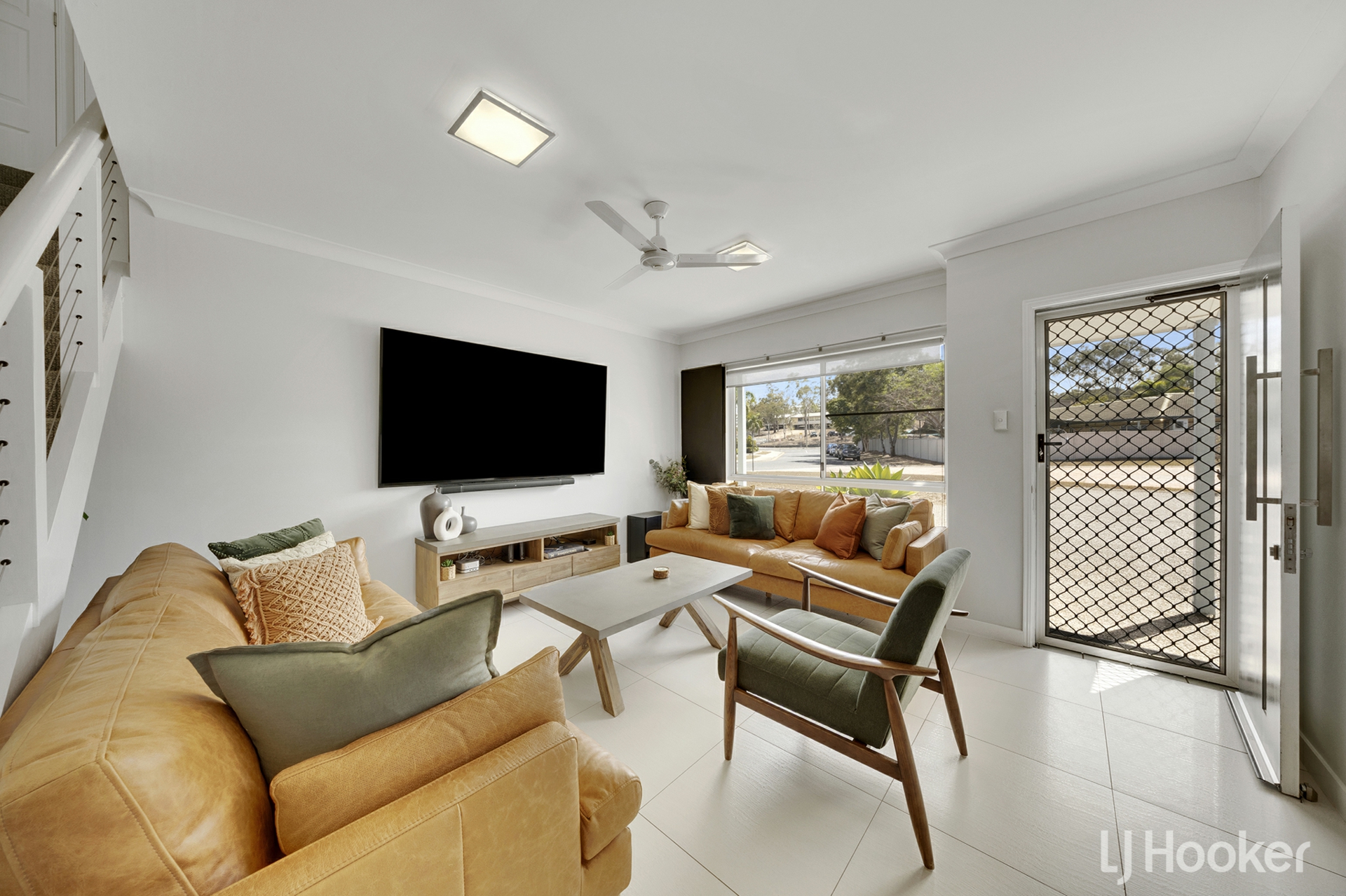 11/9 Pacific Court — photo 8 of 20